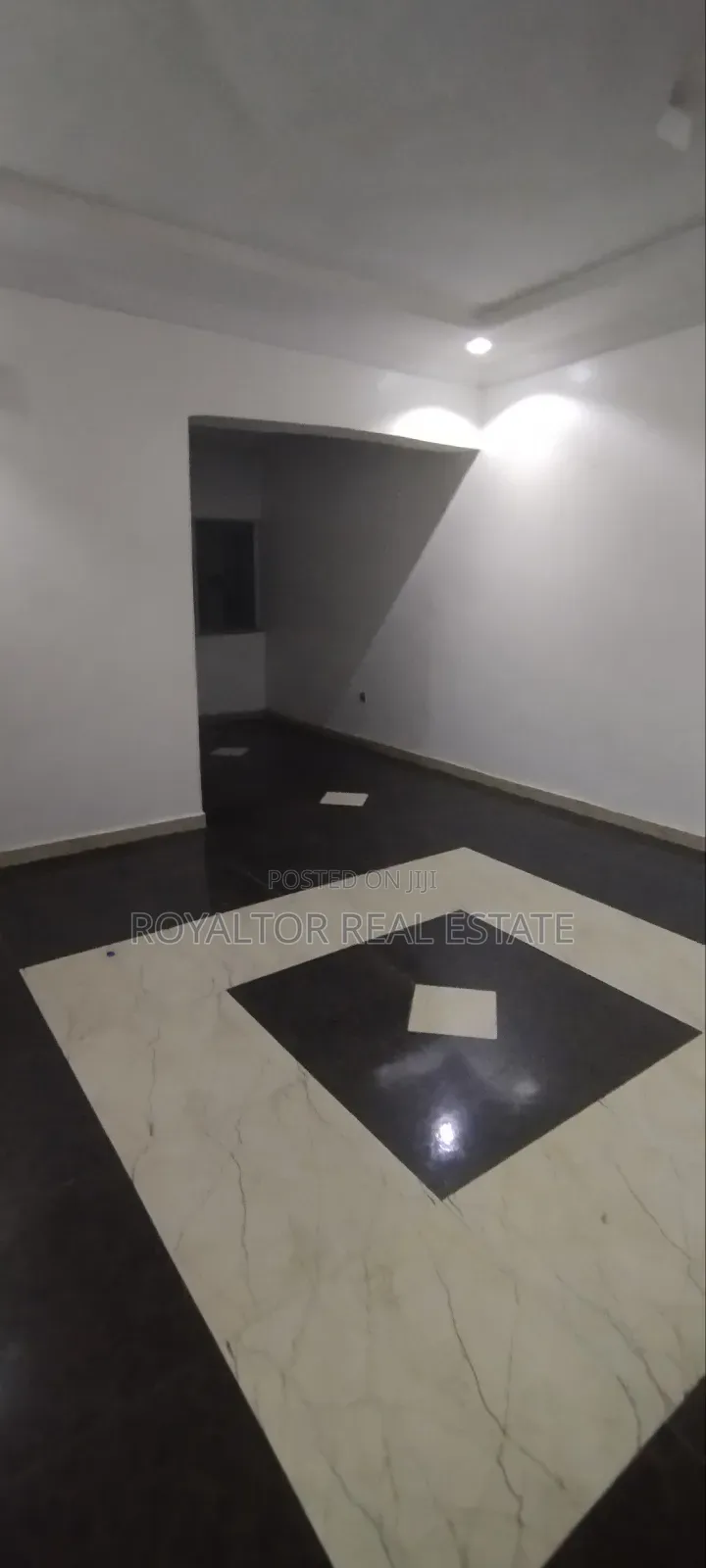 3bdrm Apartment in Royaltor Real Estate, Benin City for rent in Benin City