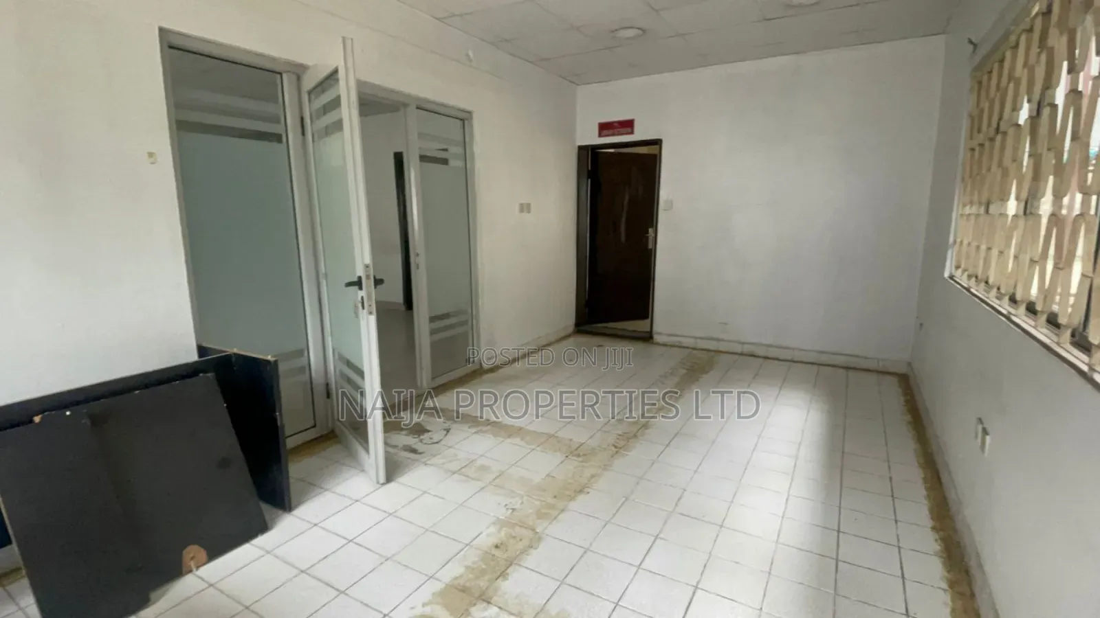 10 Bedroom Detached House Off Adeola Odeku, Victoria Island for Rent in Victoria Island