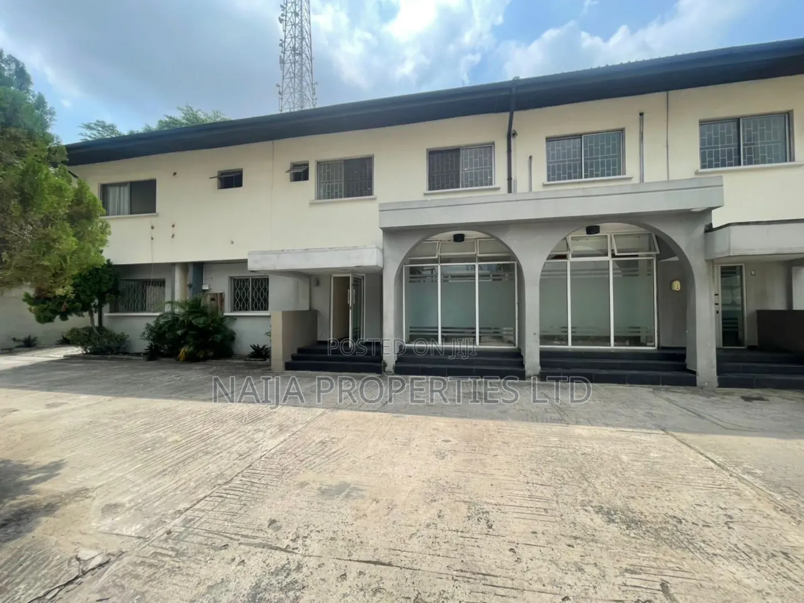 10 Bedroom Detached House Off Adeola Odeku, Victoria Island for Rent in Victoria Island