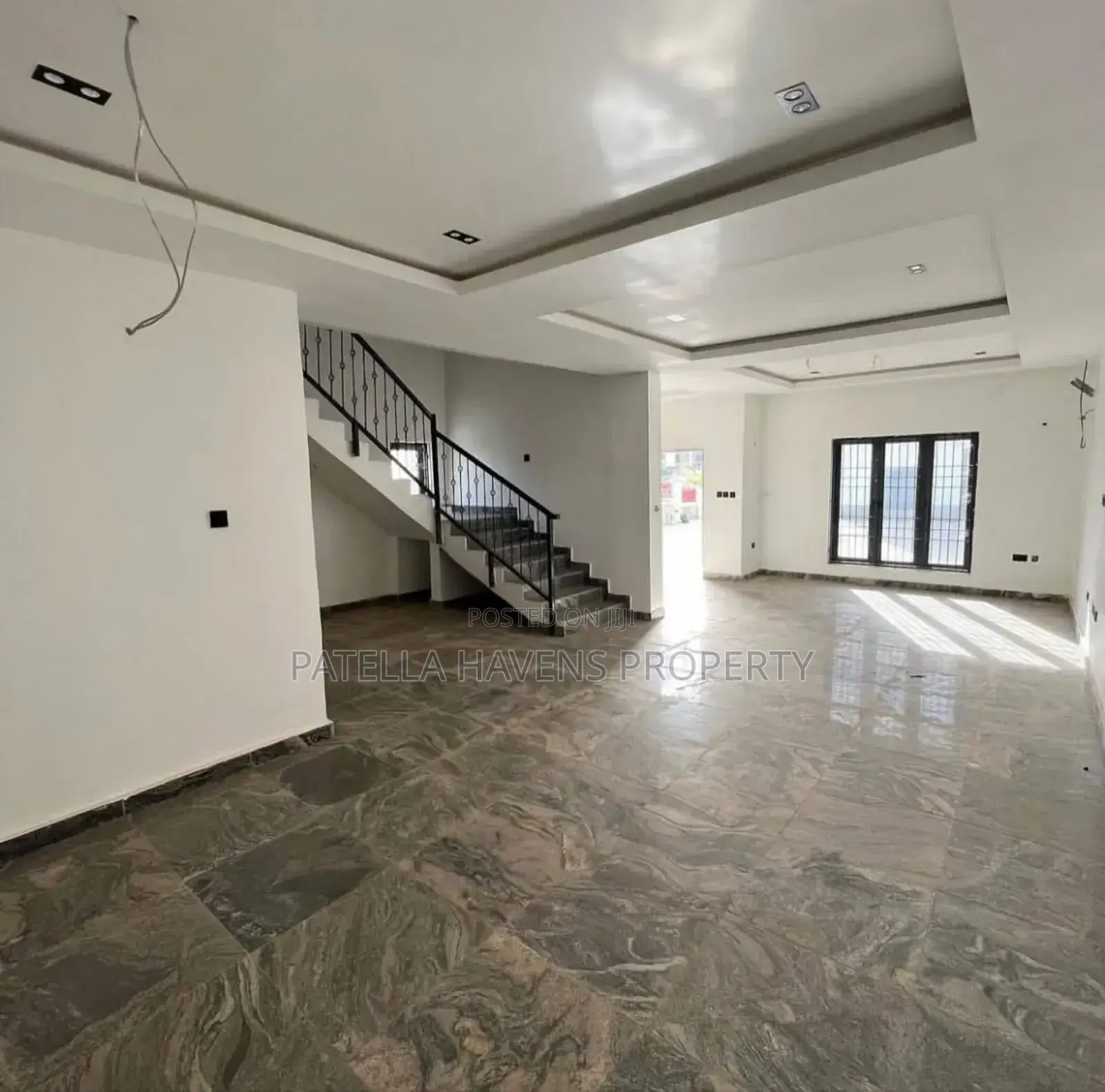 4bdrm Duplex in Kado for sale in Kado