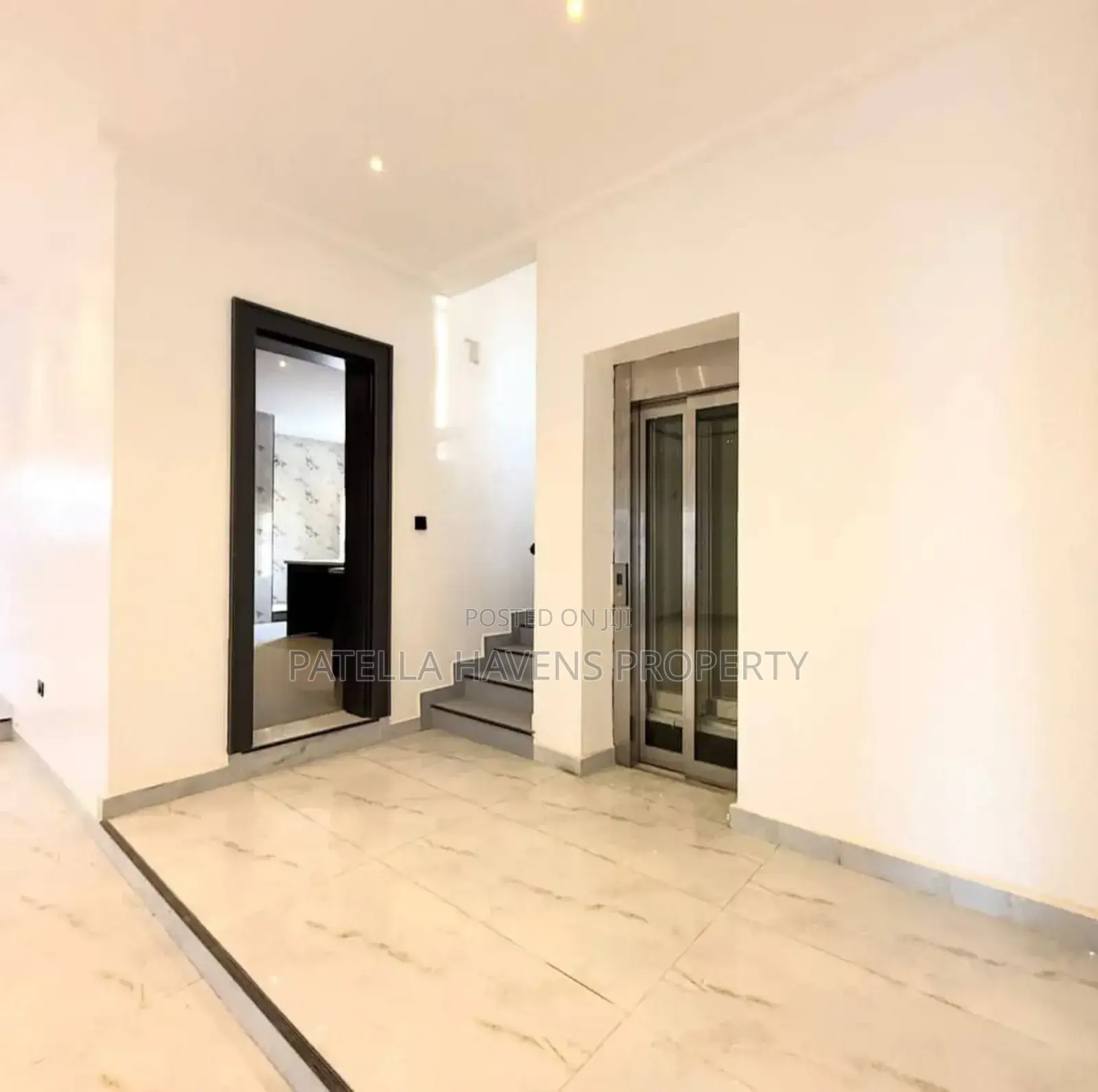 5bdrm Duplex in Guzape District for sale in Guzape District