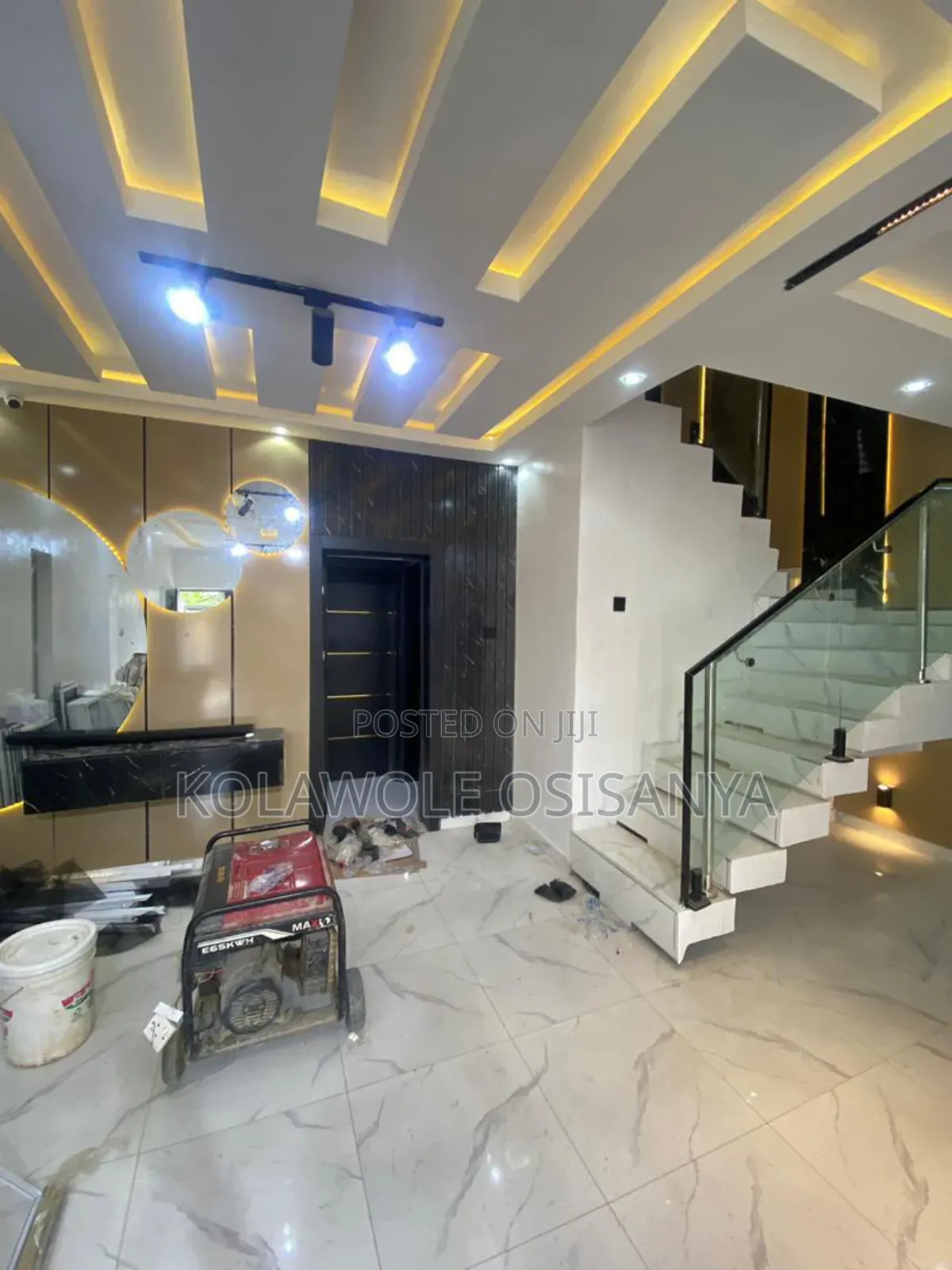 7bdrm Duplex in Oko-Oba for sale in Oko-Oba