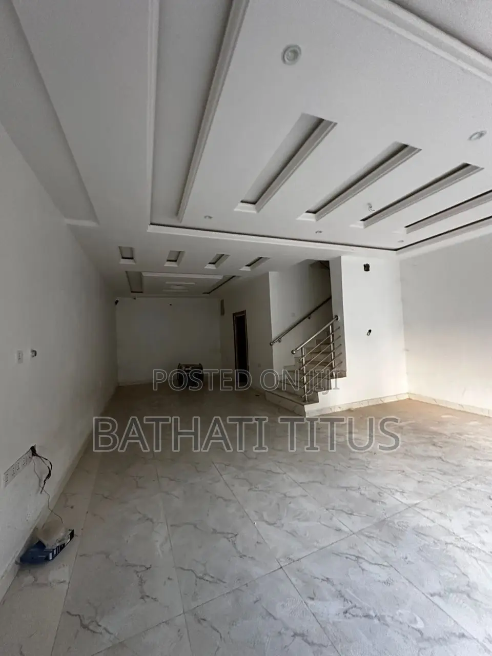 4bdrm Duplex in Zone B for sale in Zone B