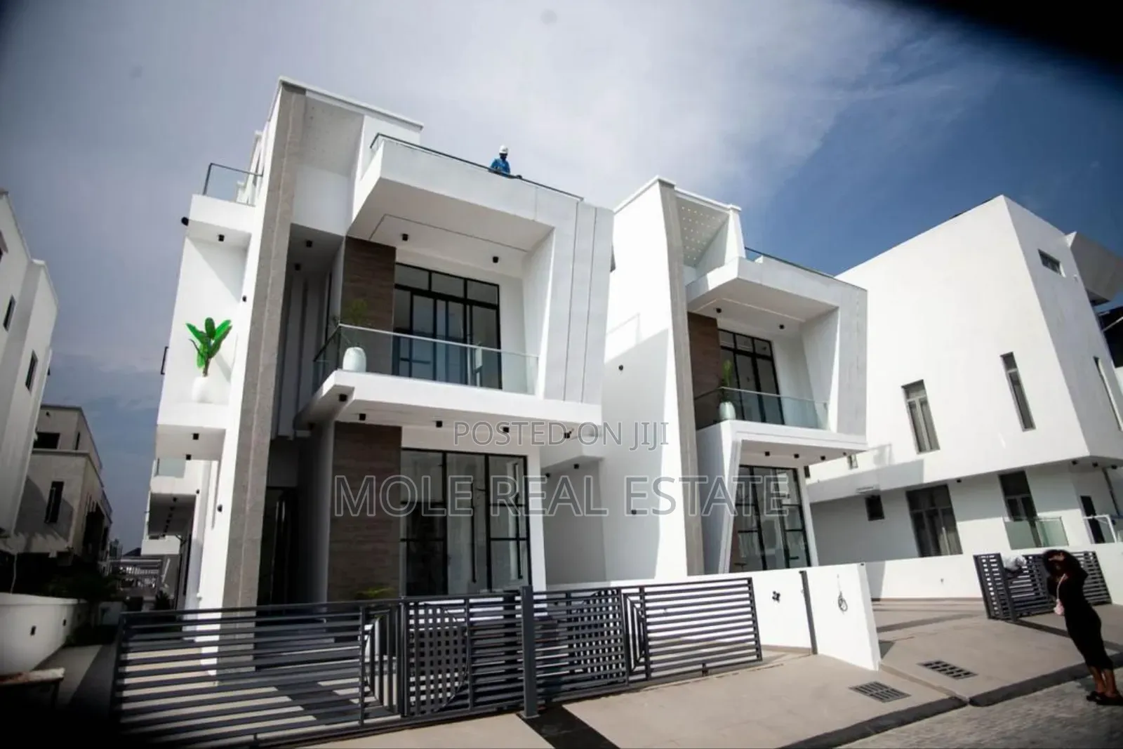 Furnished 5bdrm Duplex in Secured Estate New for sale in Oko-Oba