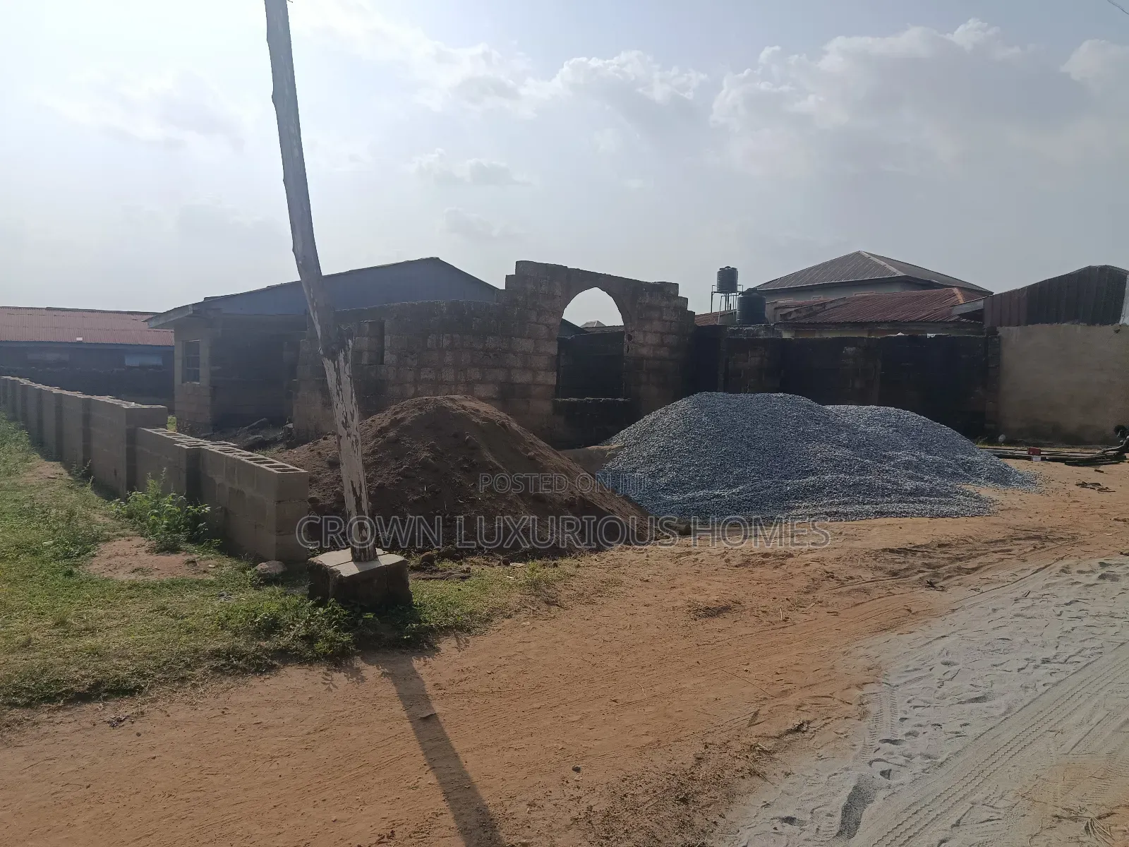 3bdrm Bungalow in Alawode Estate,, Ibadan for sale in Ibadan