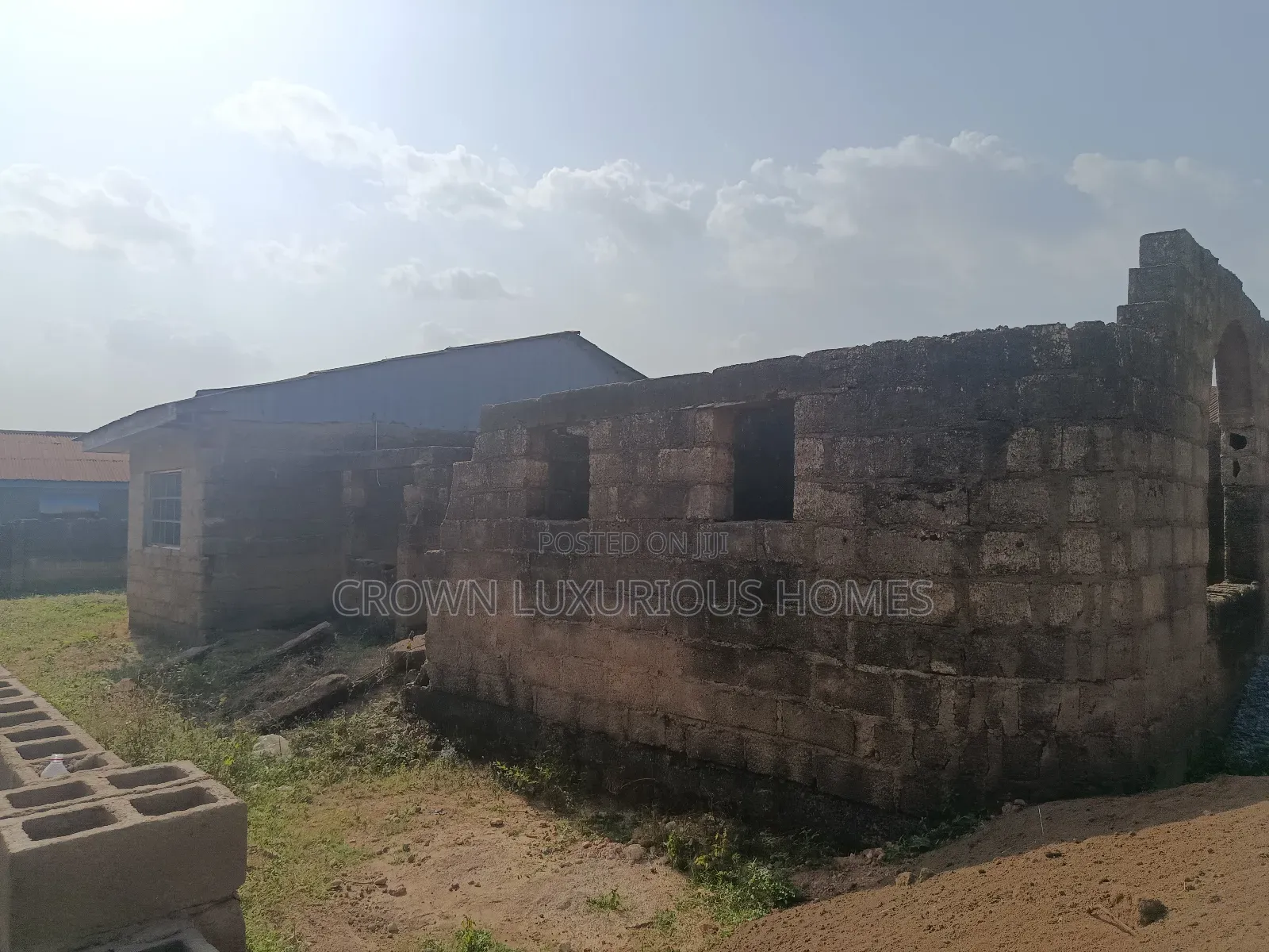 3bdrm Bungalow in Alawode Estate,, Ibadan for sale in Ibadan