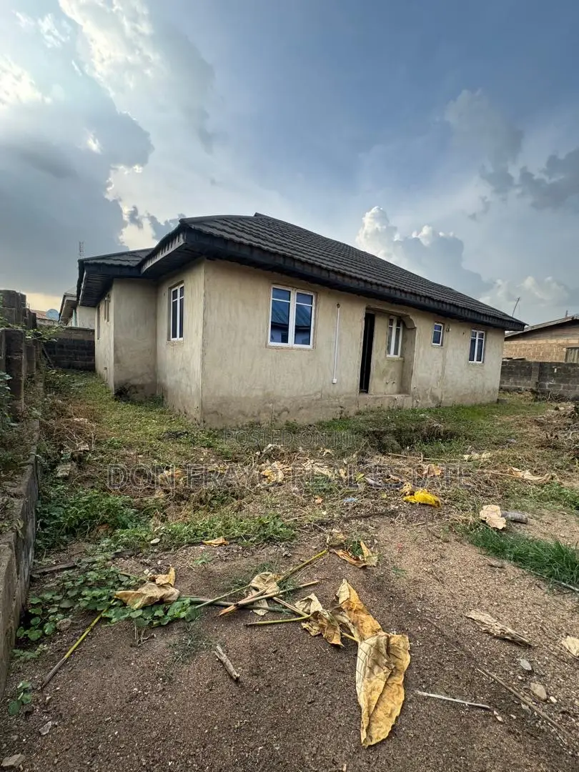 3bdrm Bungalow in Ojurin, Akobo for sale in Akobo