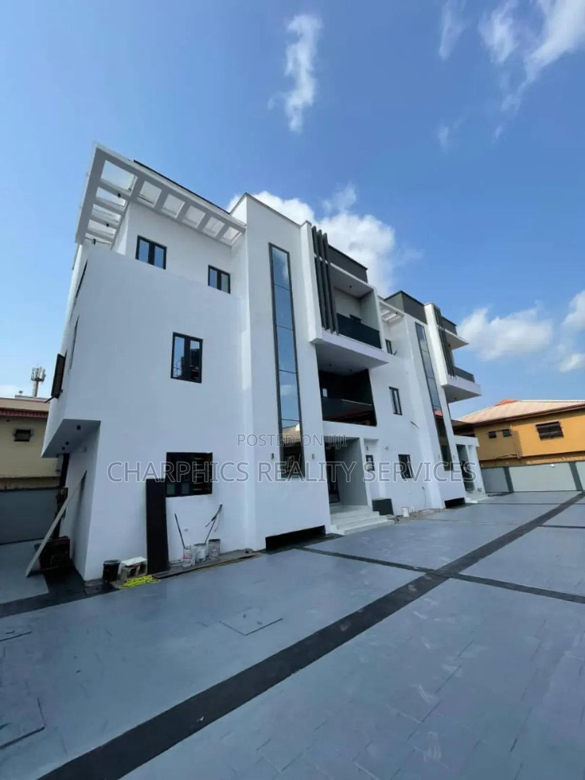4bdrm Duplex in GRA Phase 1 for sale in GRA Phase 1