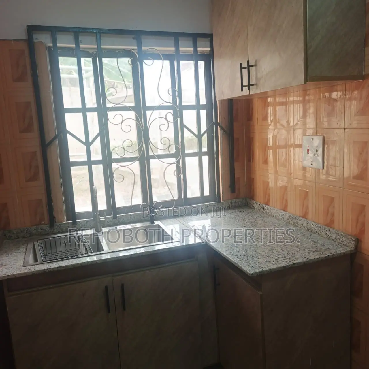 2bdrm Bungalow in Oluyole for rent in Oluyole