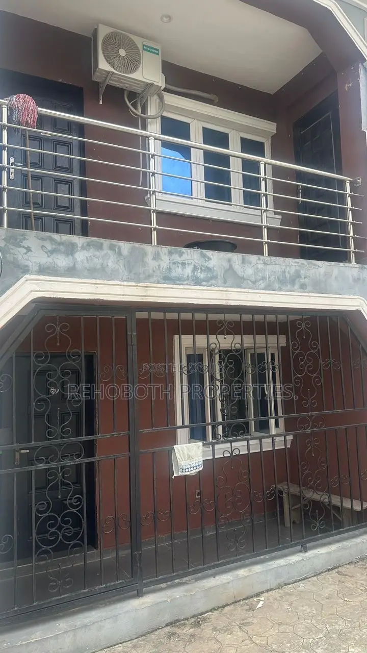 12bdrm Block of Flats in Ologede Estate, Akala Express for sale in Akala Express