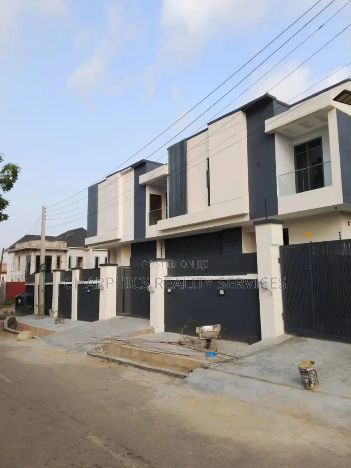 4bdrm Duplex in GRA Phase 1 for sale in GRA Phase 1