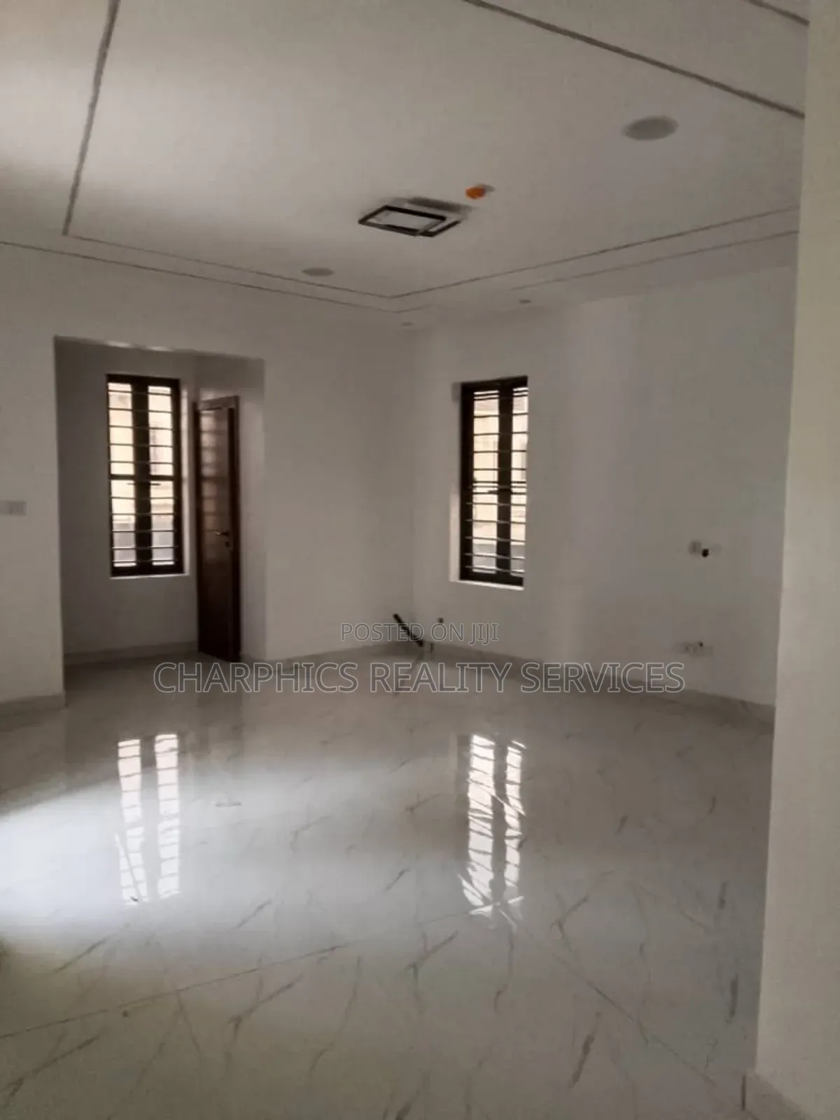 4bdrm Duplex in GRA Phase 1 for sale in GRA Phase 1