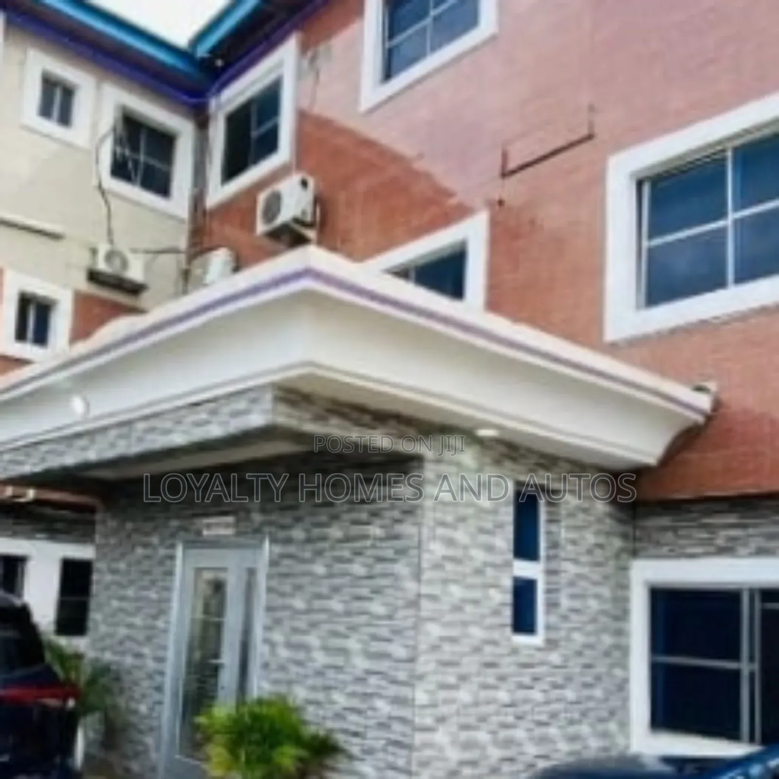52 Rooms and Suite Hotel in Lekki