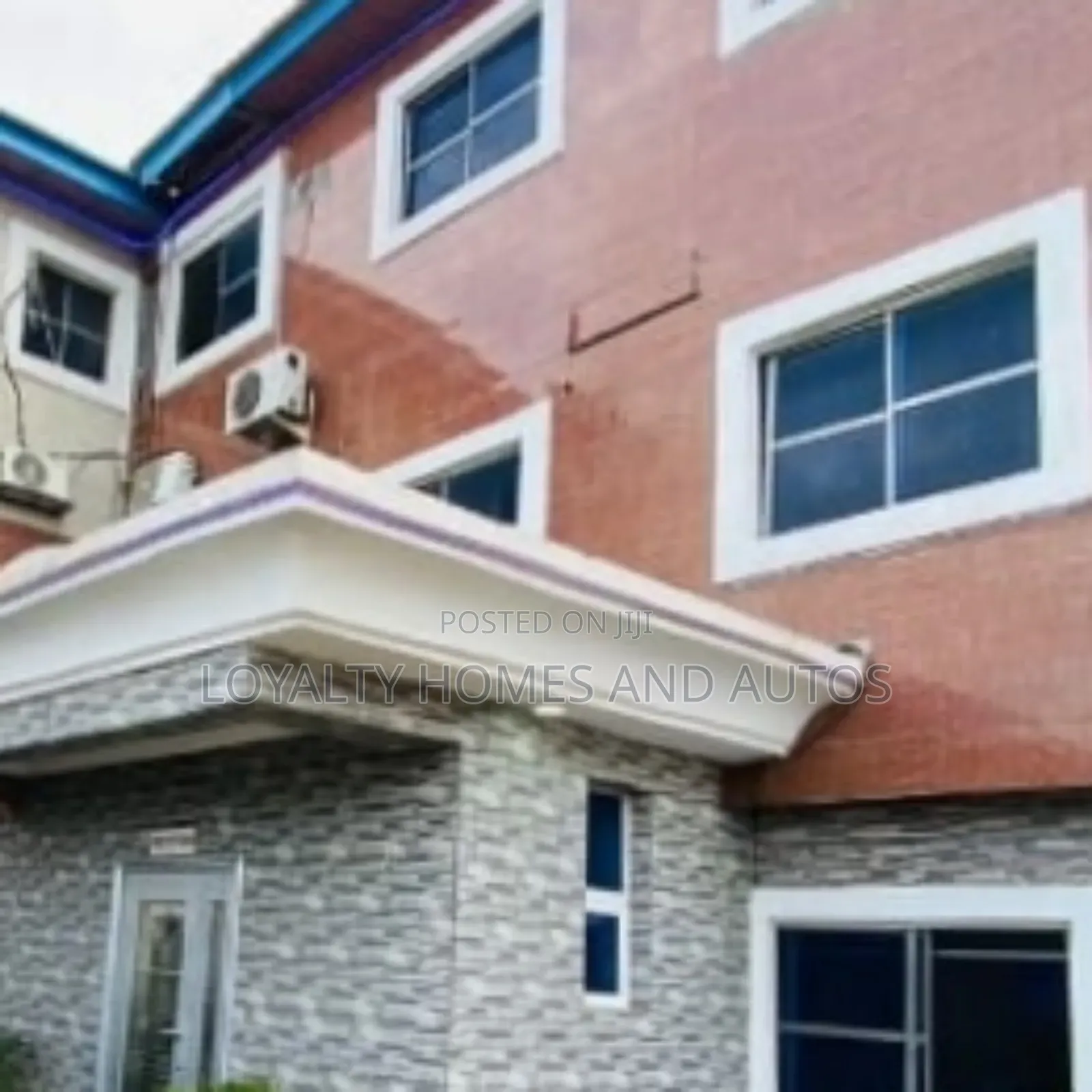 52 Rooms and Suite Hotel in Lekki