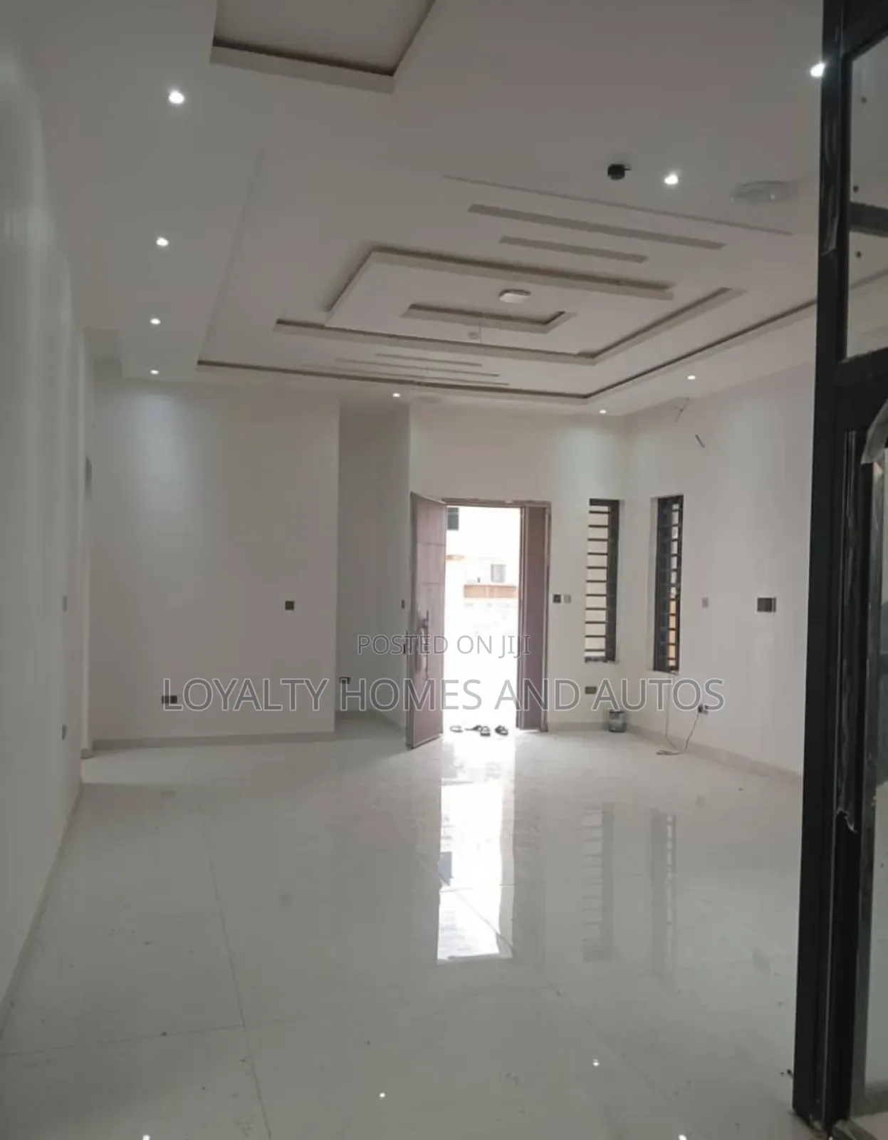 5bdrm Duplex in Ikeja for sale in Ikeja