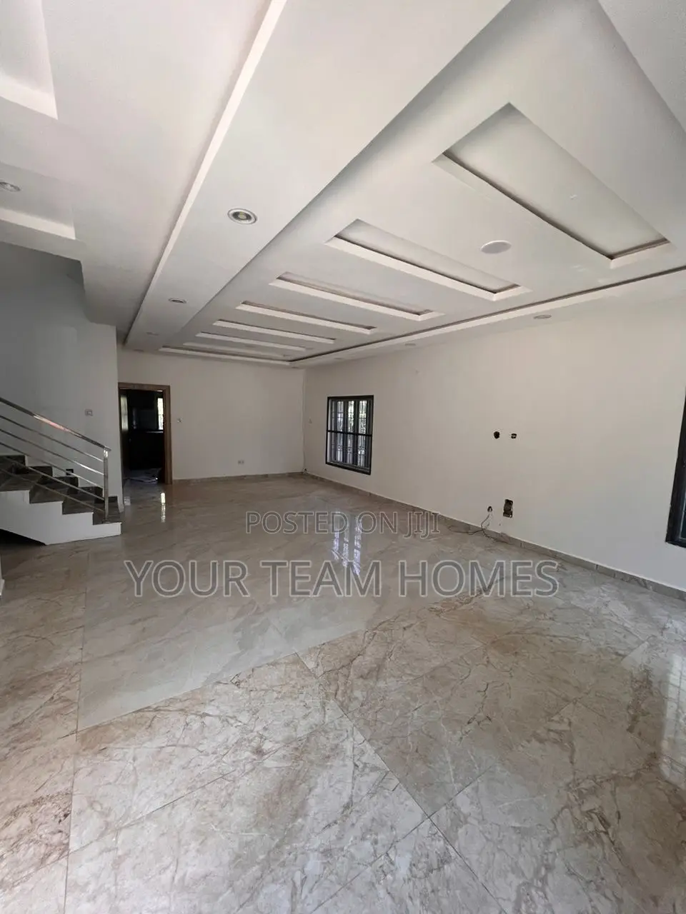 5bdrm Duplex in National Assembly for rent in Apo District