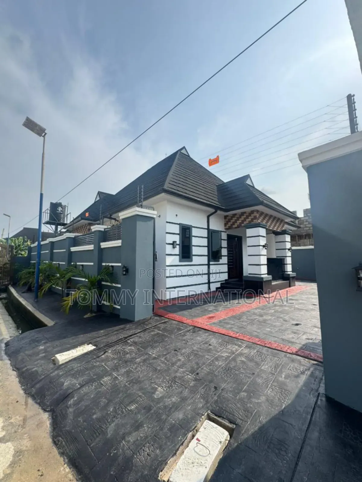 3bdrm Bungalow in Majesty Estate, Port-Harcourt for sale in Port-Harcourt