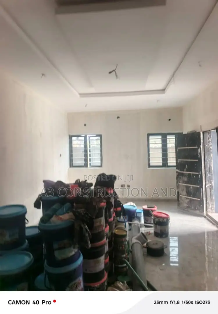 2bdrm Block of Flats in Akala Akobo for rent in Akobo