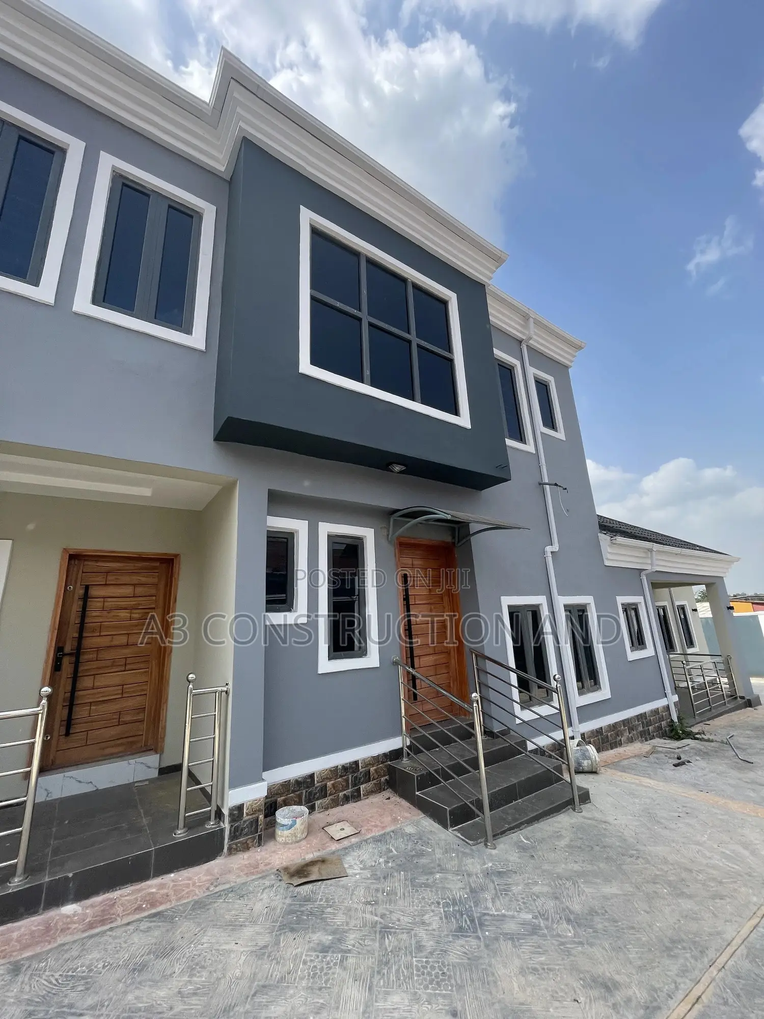 3bdrm Block of Flats in Akala Akobo for rent in Akobo