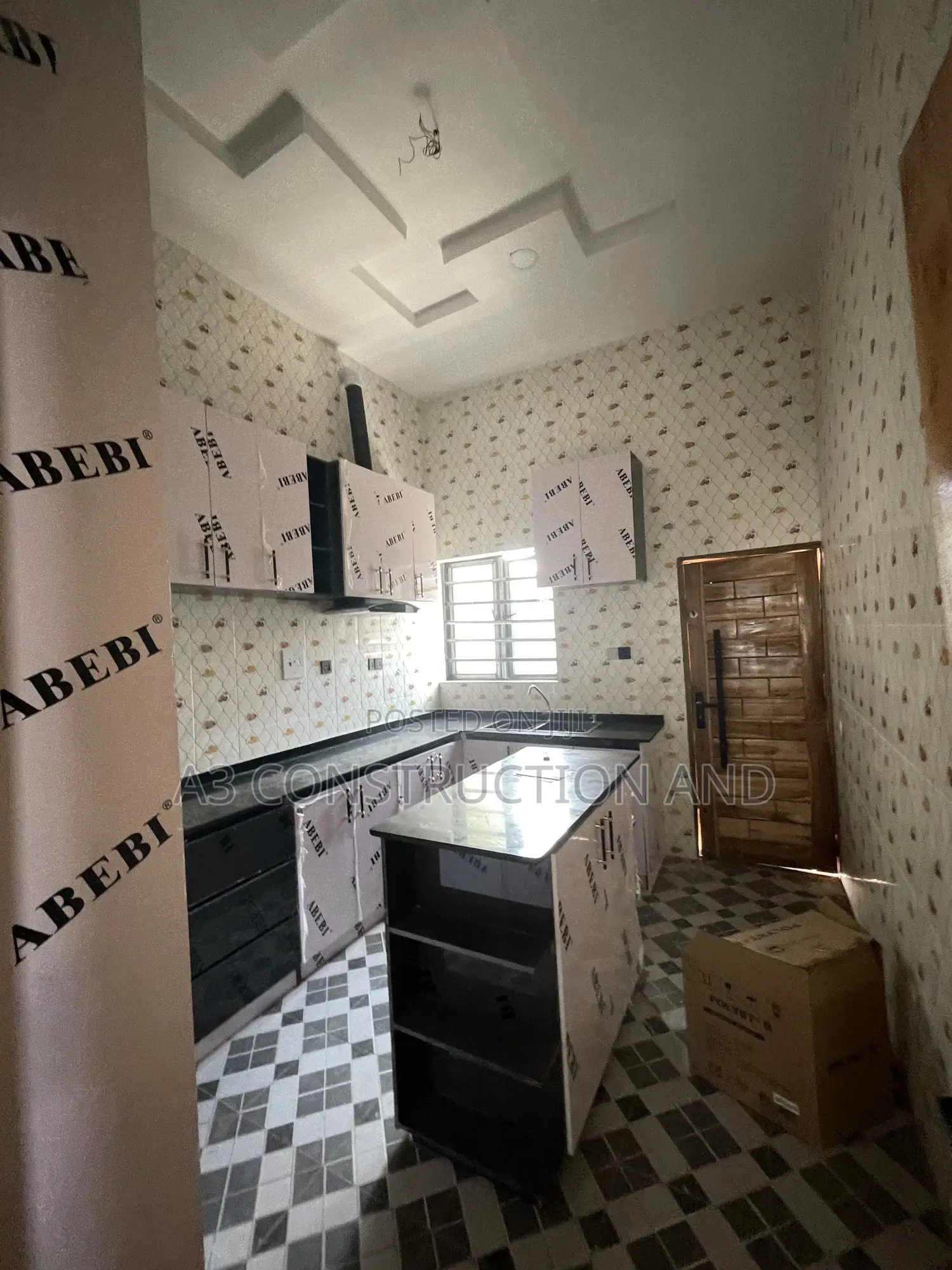 3bdrm Block of Flats in Akala Akobo for rent in Akobo