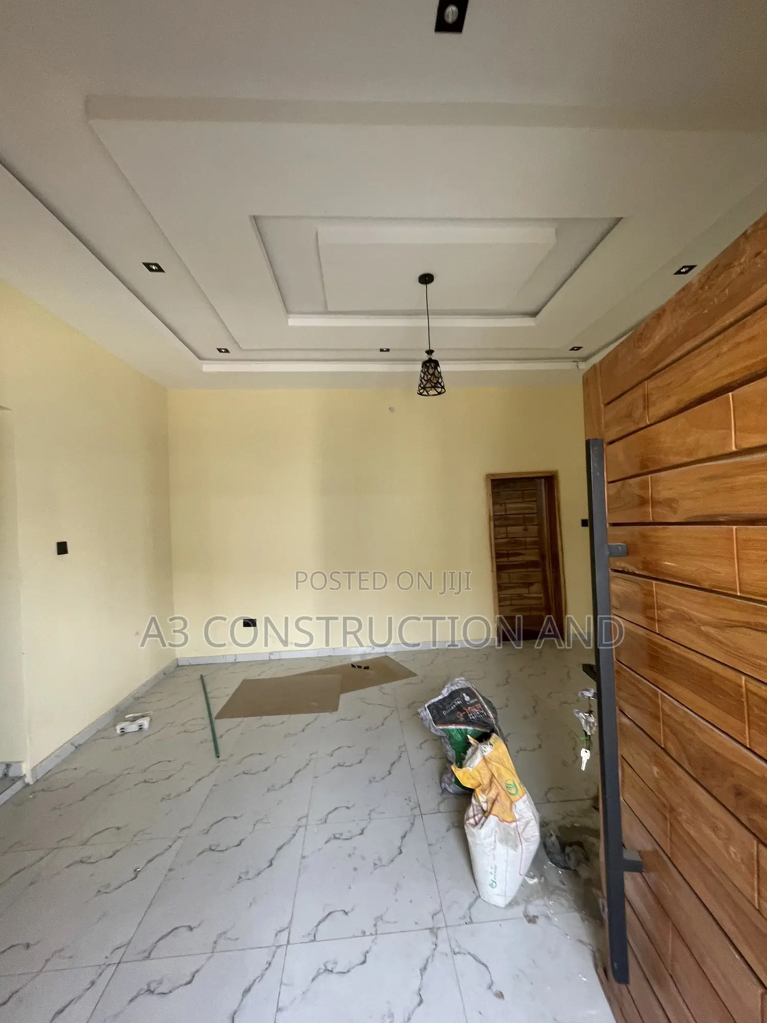 3bdrm Block of Flats in Akala Akobo for rent in Akobo