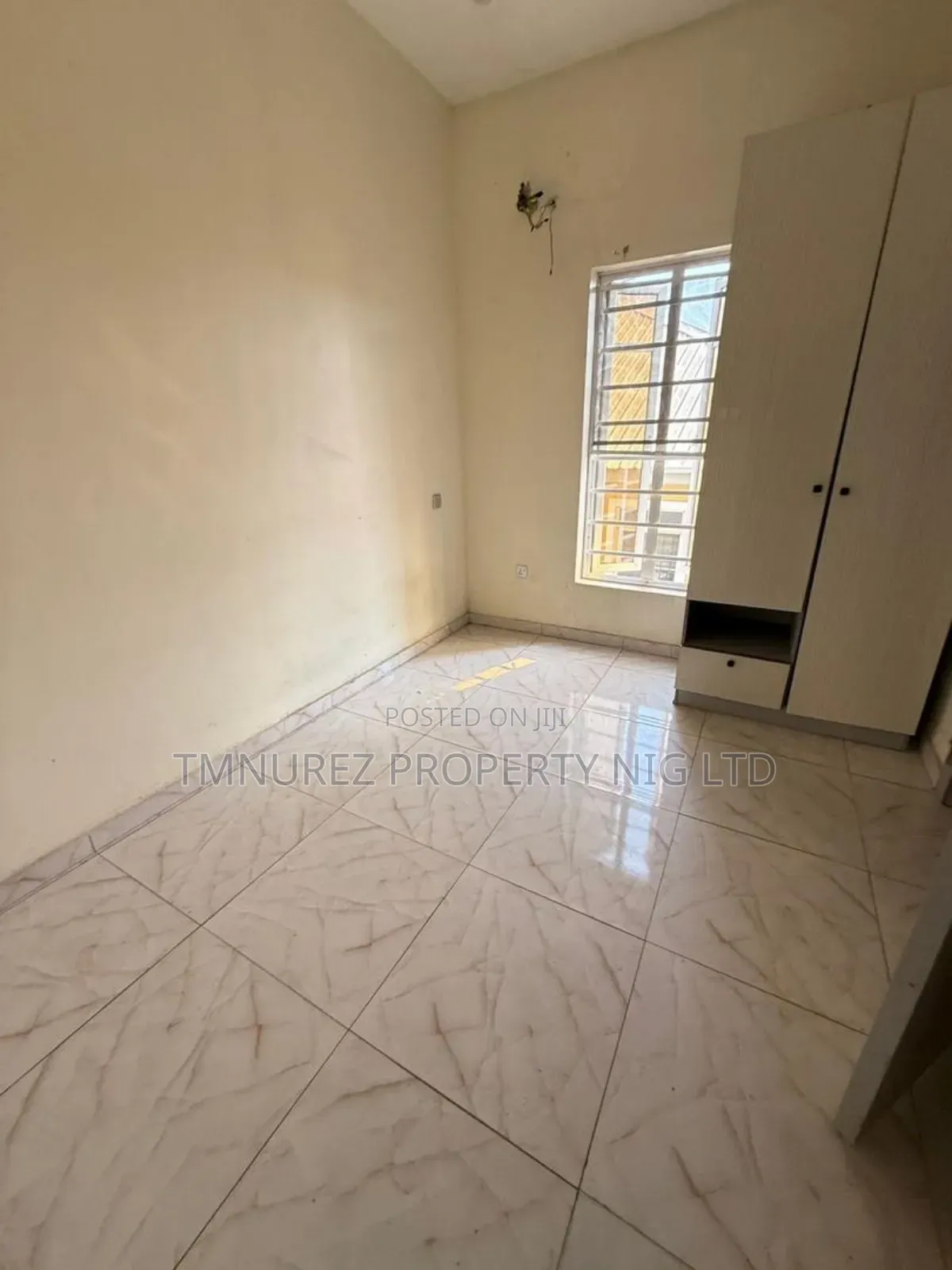 Mini Flat in Ikota for rent in Ikota