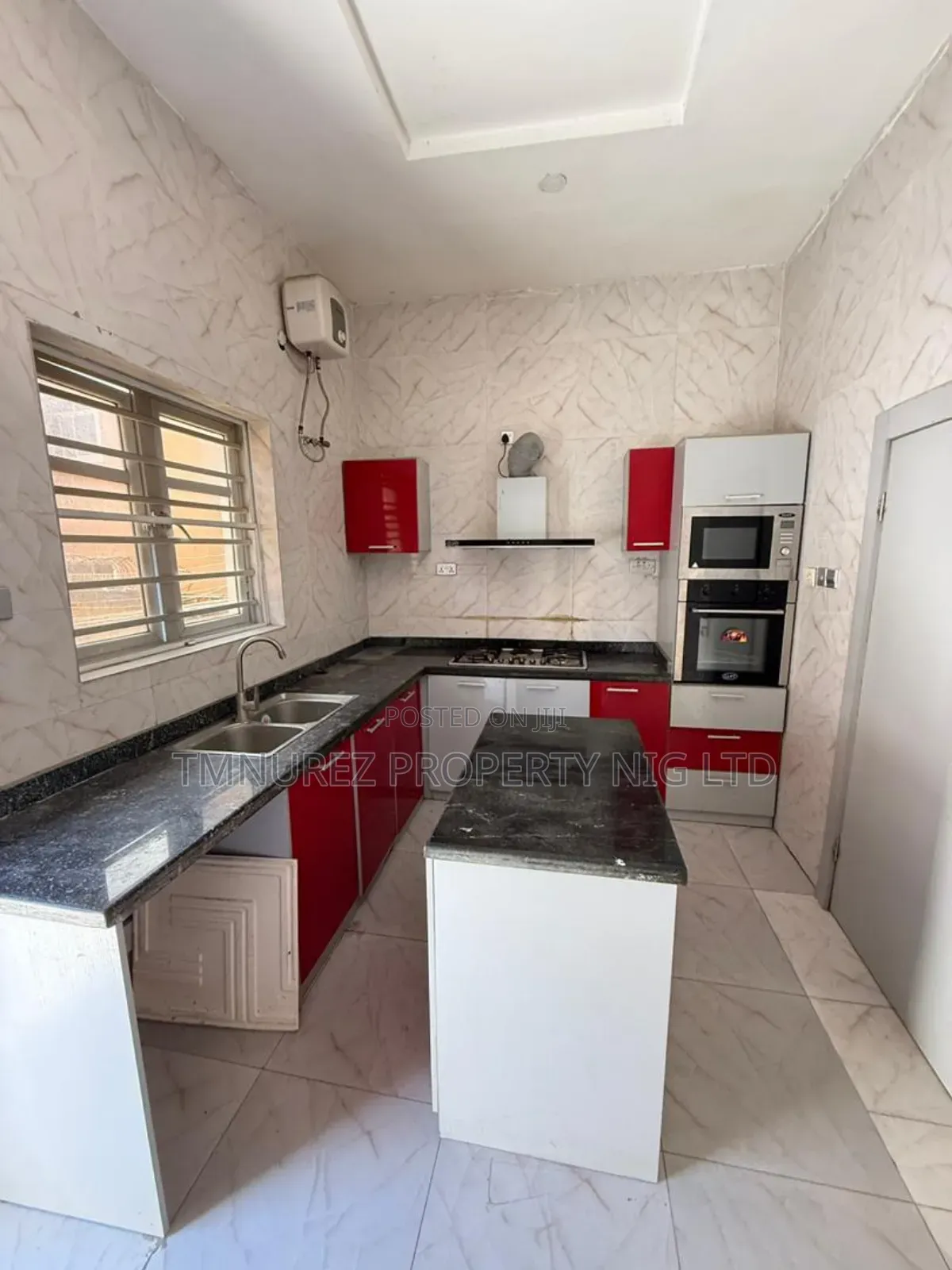 Mini Flat in Ikota for rent in Ikota