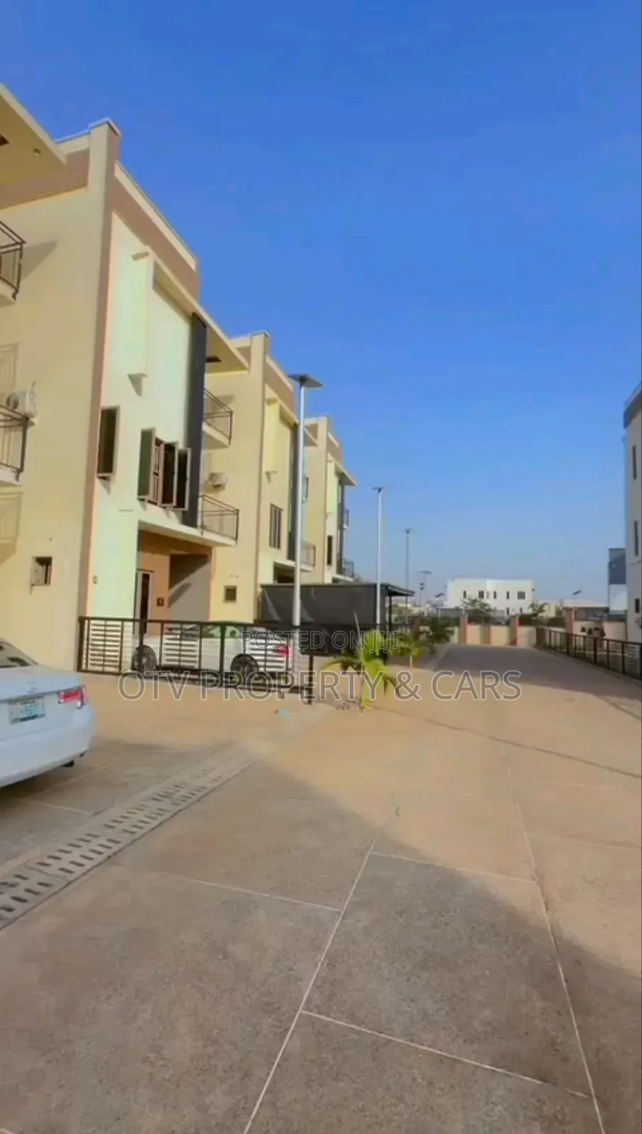 5bdrm Duplex in Kado for rent in Kado