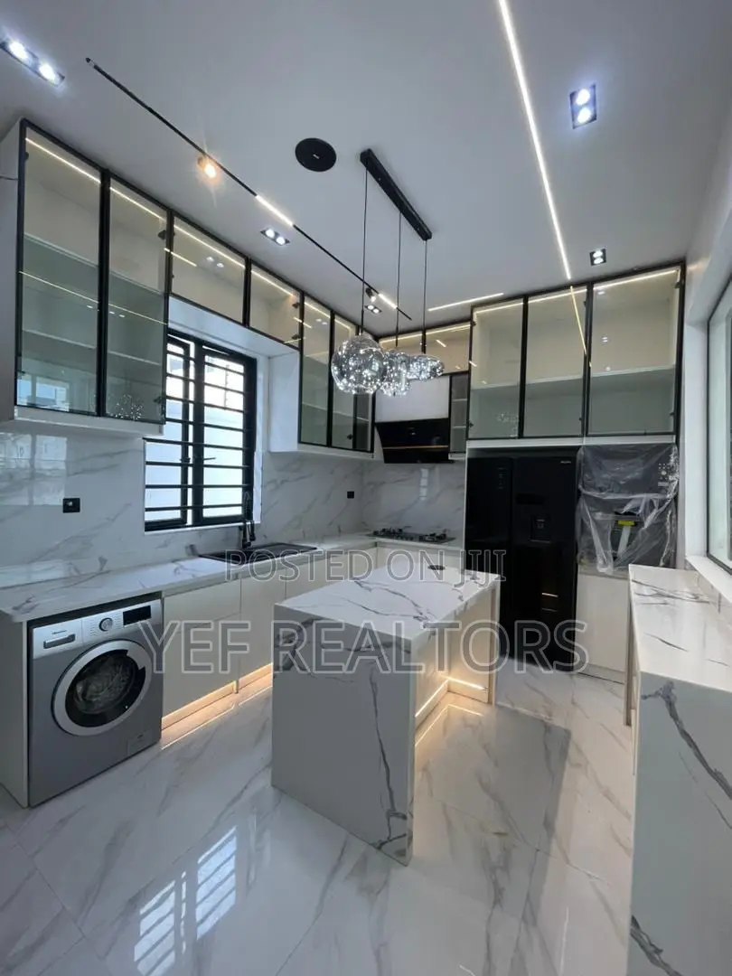 Furnished 5bdrm Duplex in Ado / Ajah for sale in Ado / Ajah