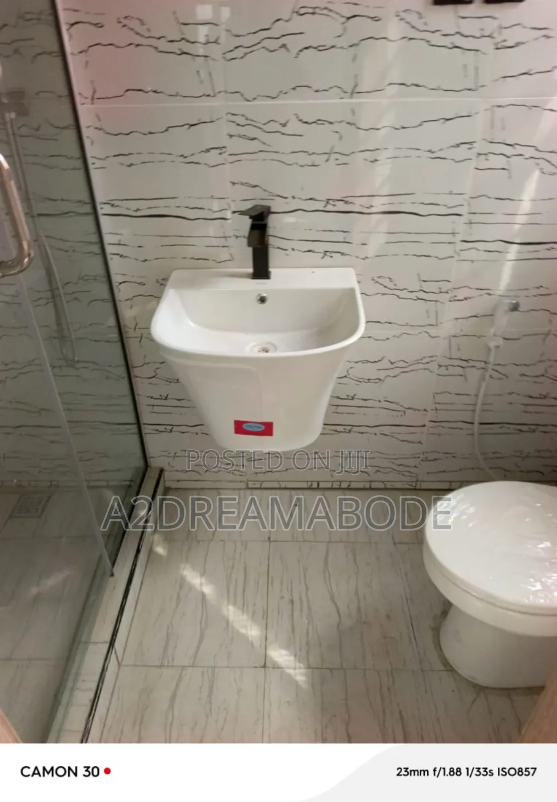 5bdrm Duplex in Magodo Phase 1 for rent in Magodo