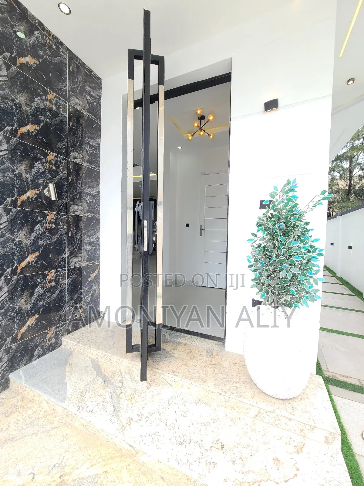 5bdrm Mansion in Lekki County Home for sale in Lekki