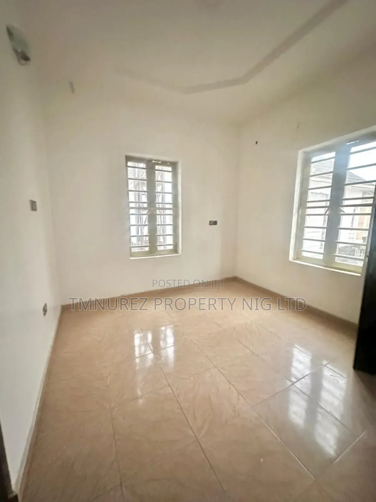 1bdrm Apartment in Idado, Agungi for rent in Agungi