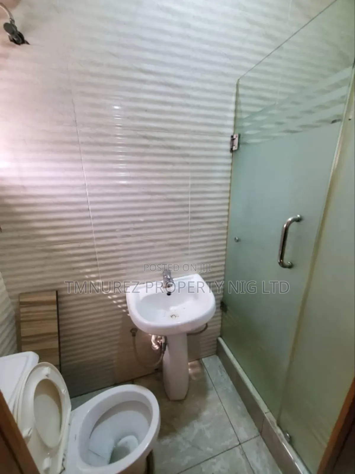 Studio Apartment in Agungi for rent in Agungi