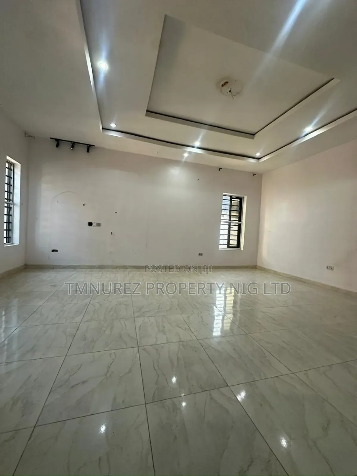Studio Apartment in Orchild Road, Chevron for rent in Chevron