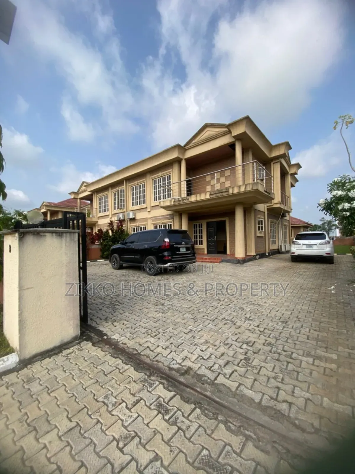 4bdrm Duplex in Amen Estate Phase 1, Lekki for sale in Lekki