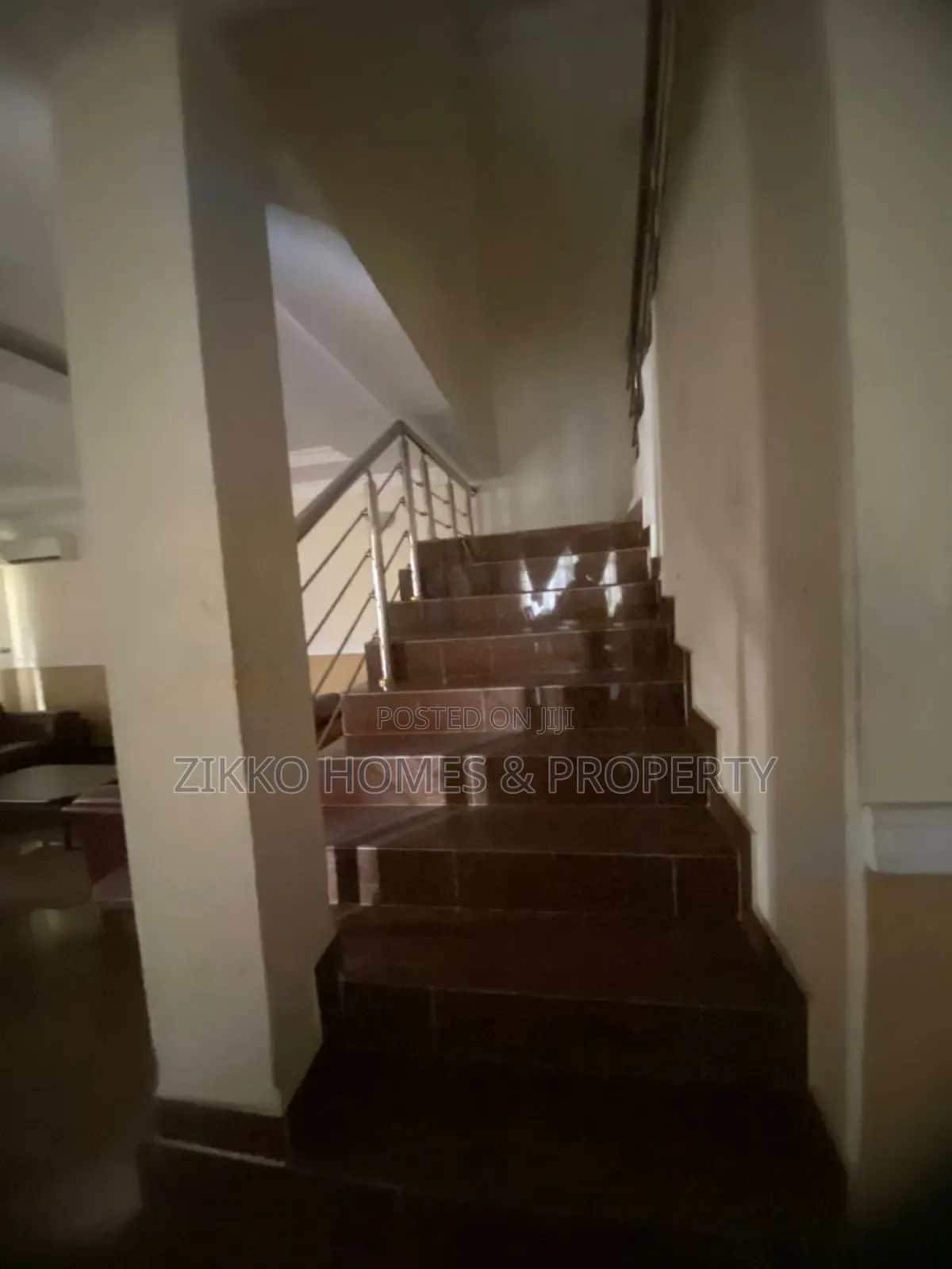 4bdrm Duplex in Amen Estate Phase 1, Lekki for sale in Lekki