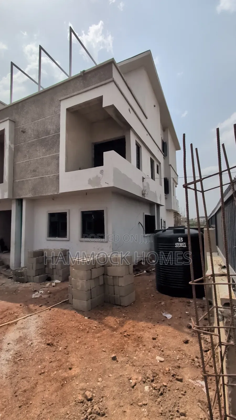 5bdrm Penthouse in Carlton Gate Estate, Akobo for sale in Akobo