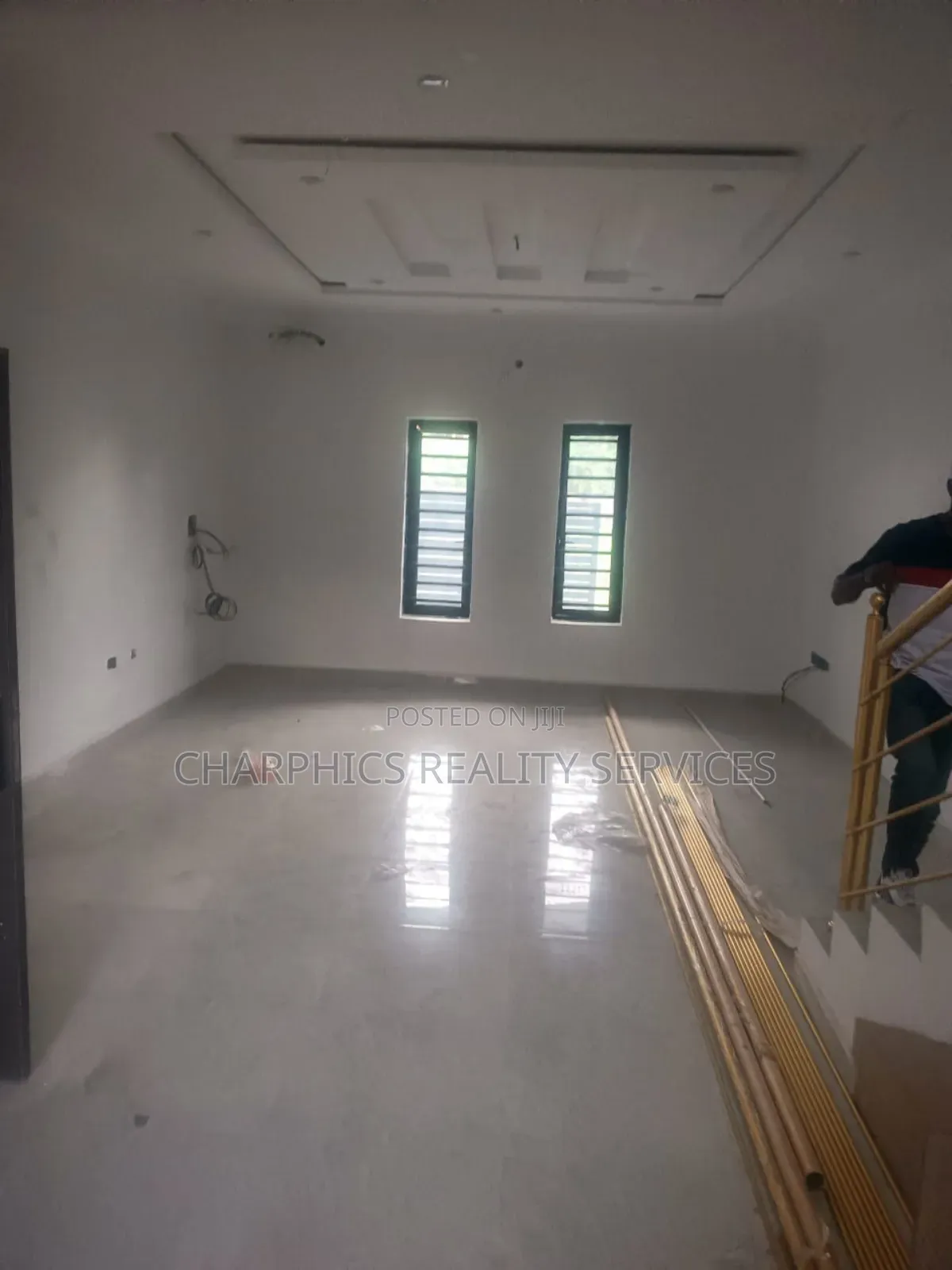 4bdrm Duplex in Mende for sale in Mende