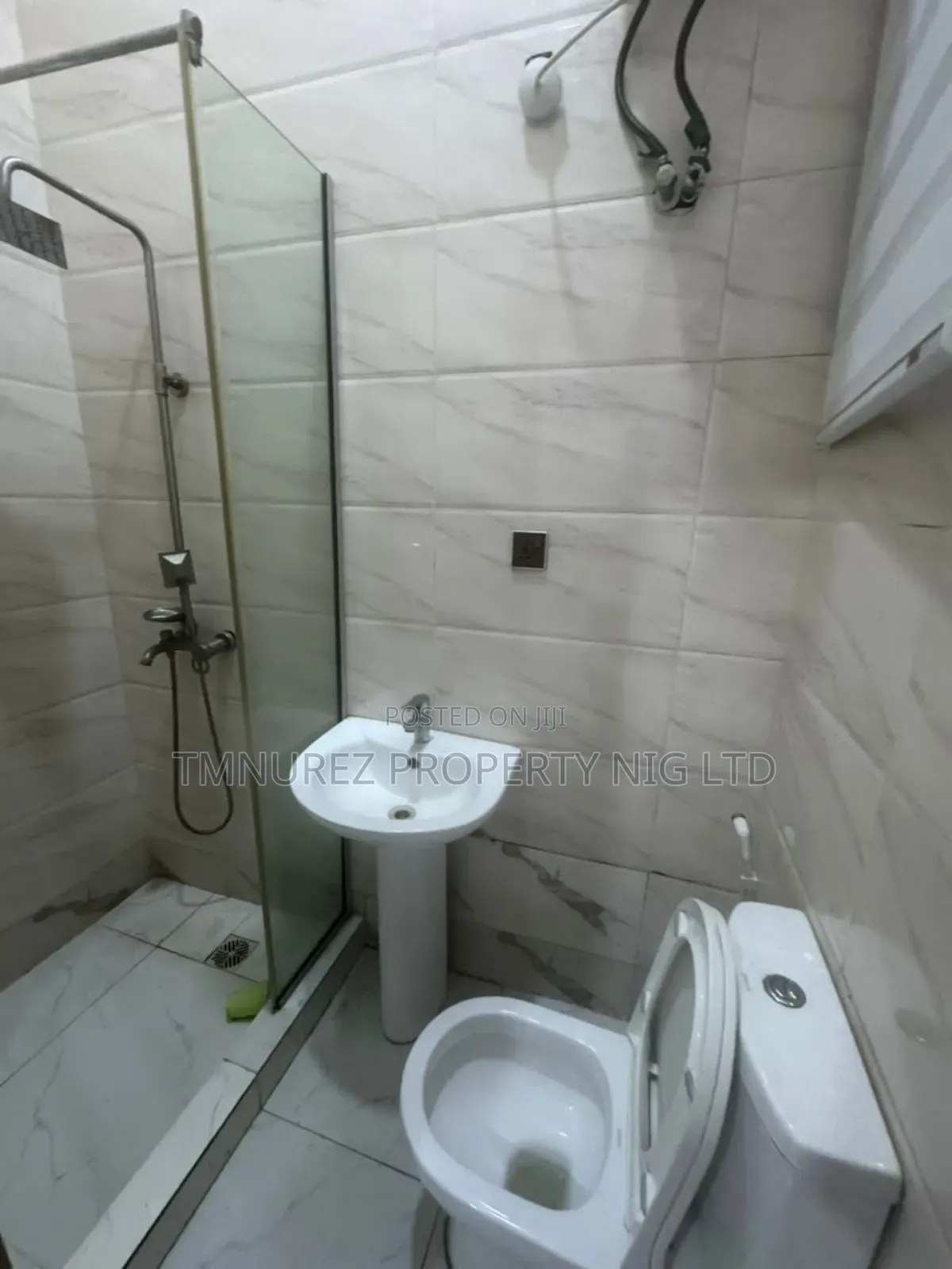 1bdrm Apartment in Ikota for rent in Ikota