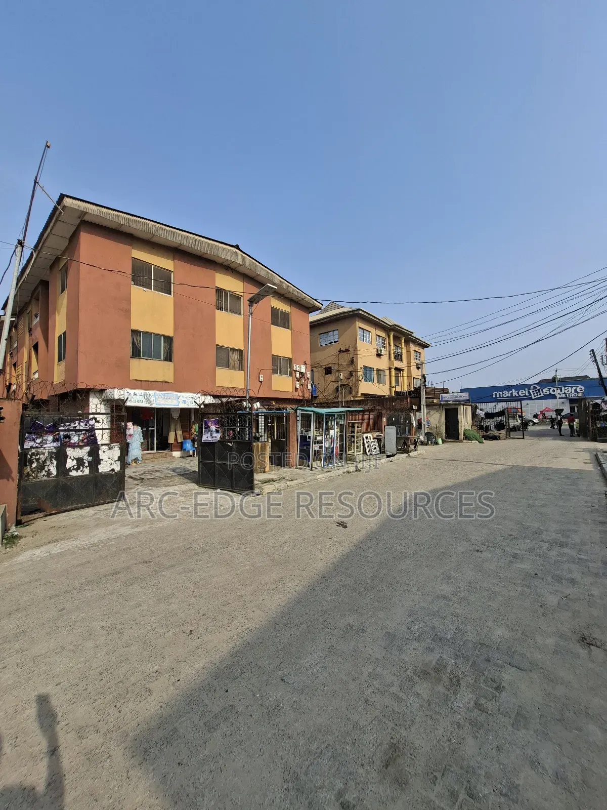 3bdrm Block of Flats in Ago Palace for sale in Ago Palace