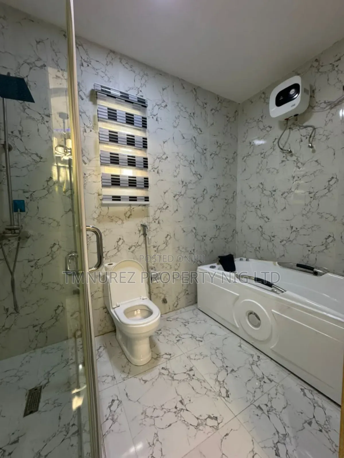 4bdrm Duplex in Conservation, Chevron for rent in Chevron