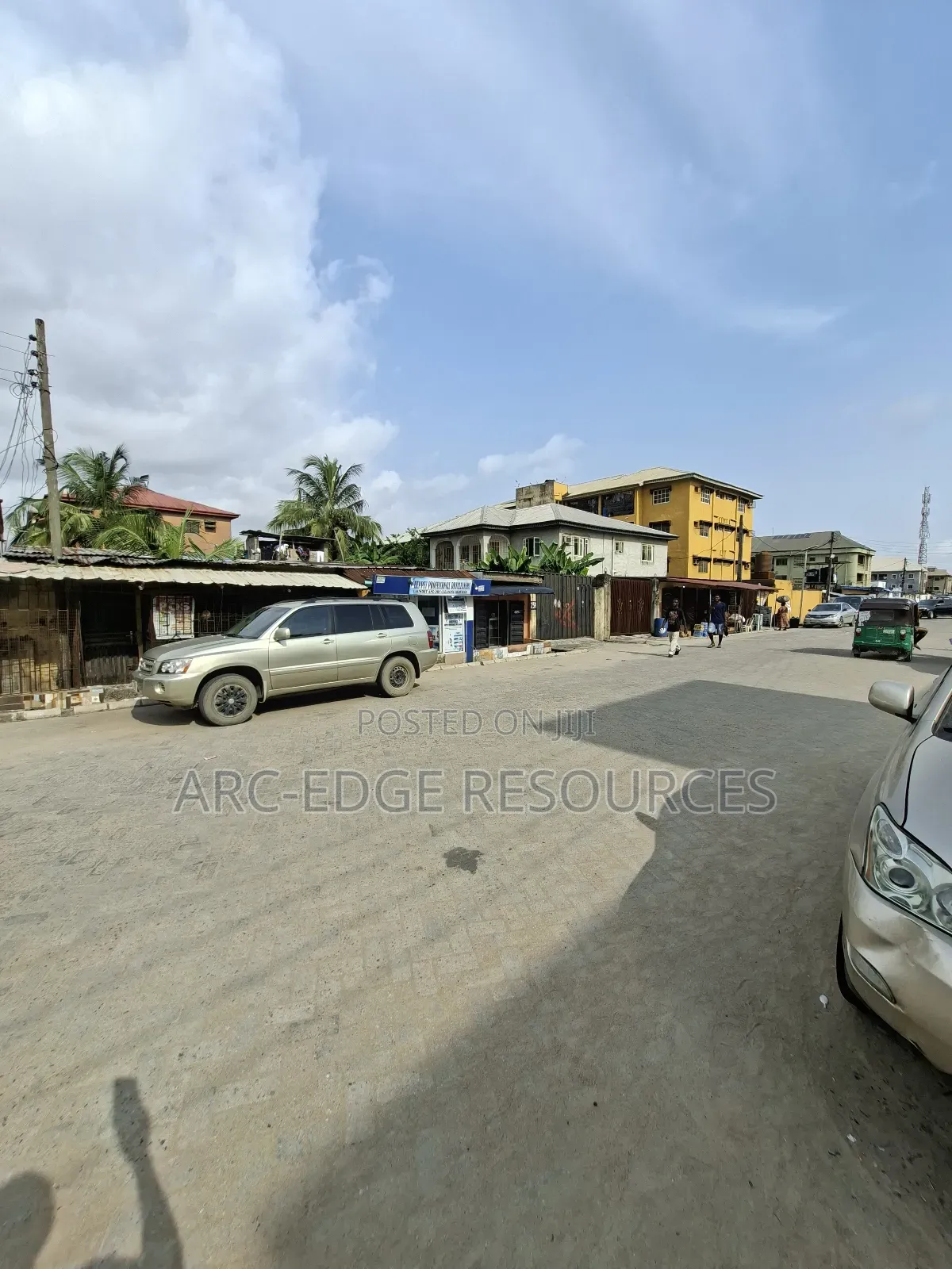 Demolishable Property Suitable for Commercial Use in Ago Palace