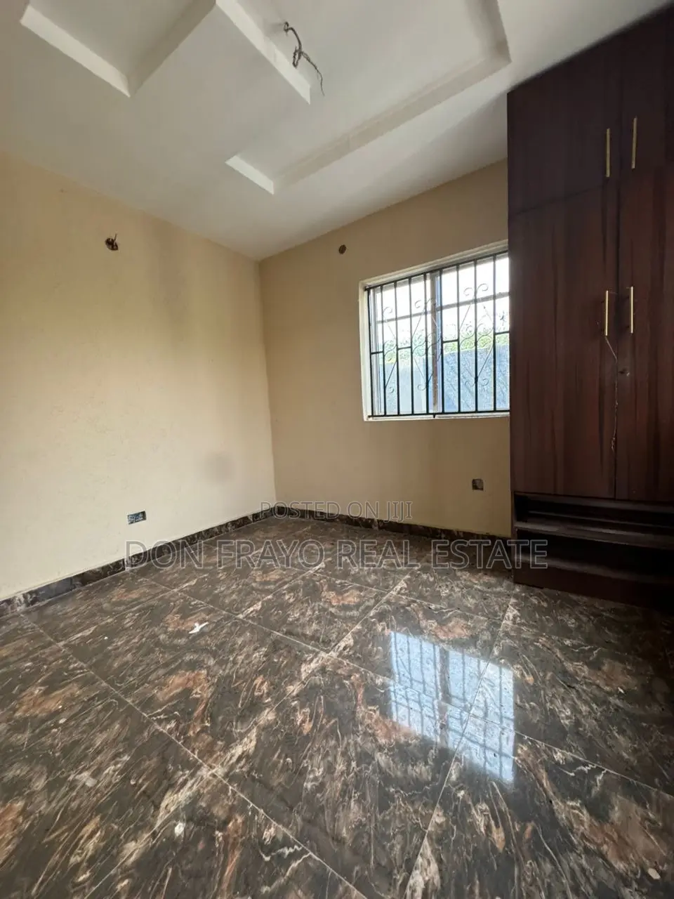 3bdrm Block of Flats in Awotan Apete Area, Ibadan for sale in Ibadan