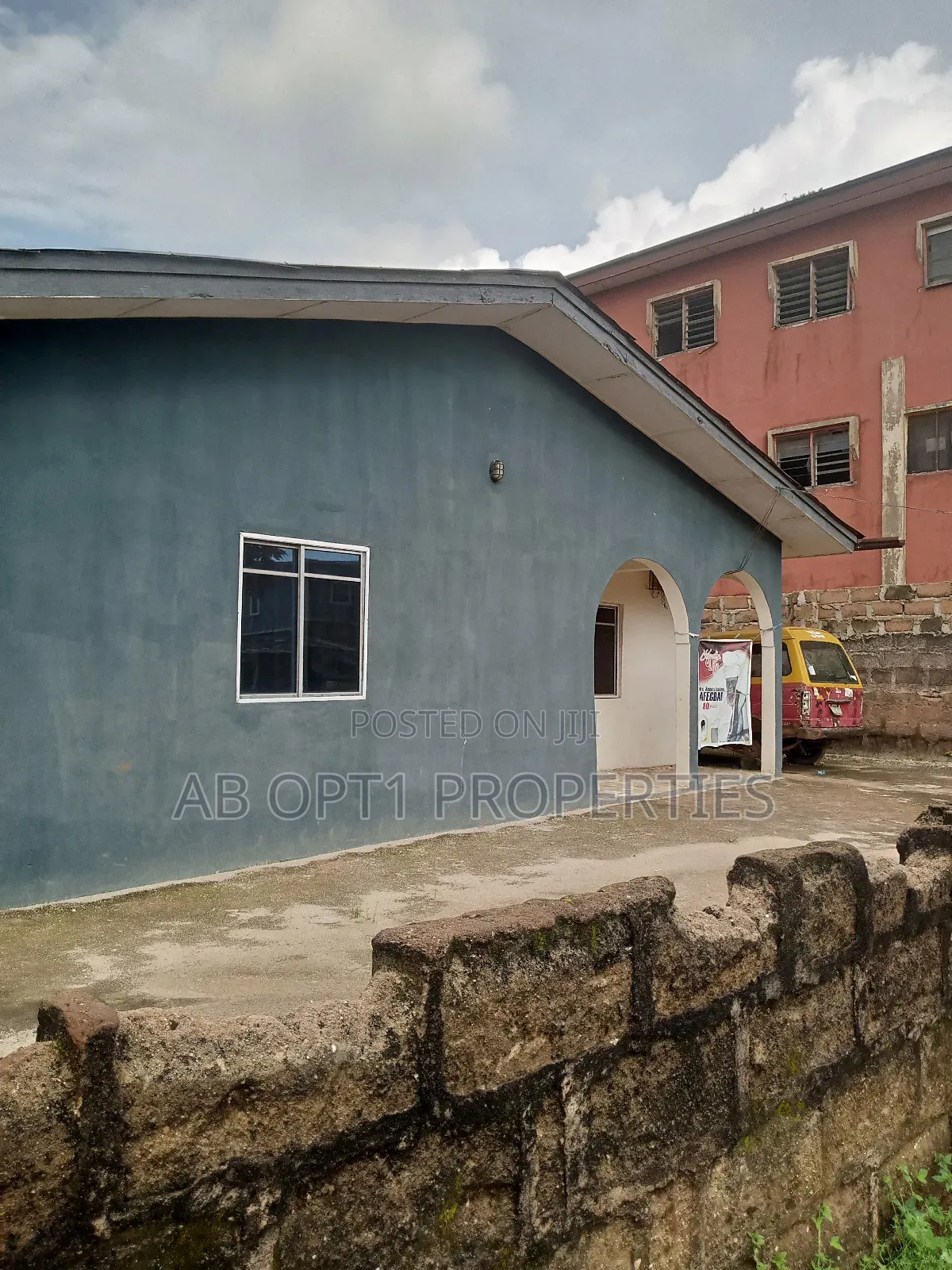 3bdrm Block of Flats in Benin City for sale in Benin City