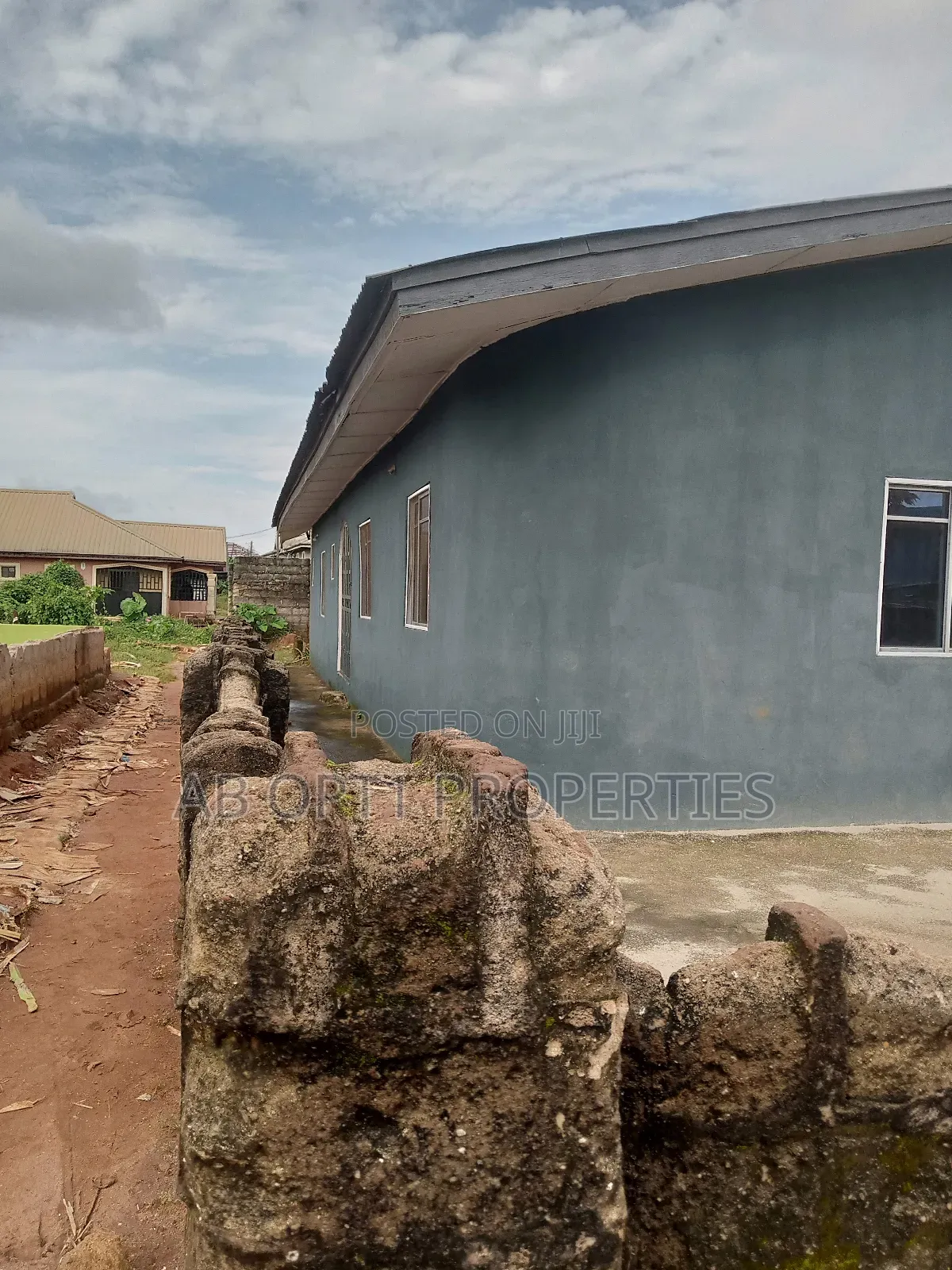 3bdrm Block of Flats in Benin City for sale in Benin City