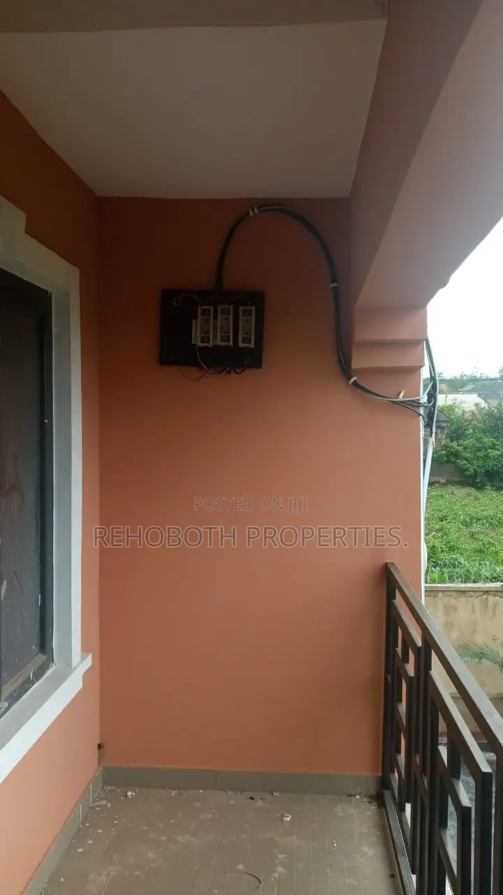 2bdrm Apartment in Ashaka Elebu, Akala Express for rent in Akala Express