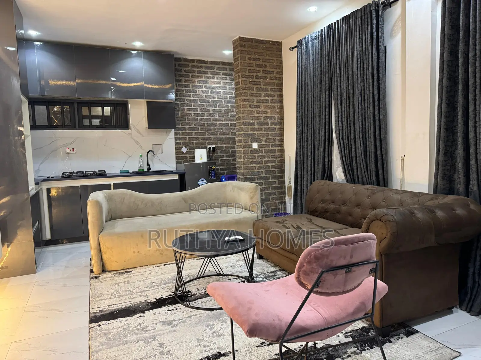 Furnished 1bdrm Apartment in Lekki Phase 1 for sale in Lekki Phase 1