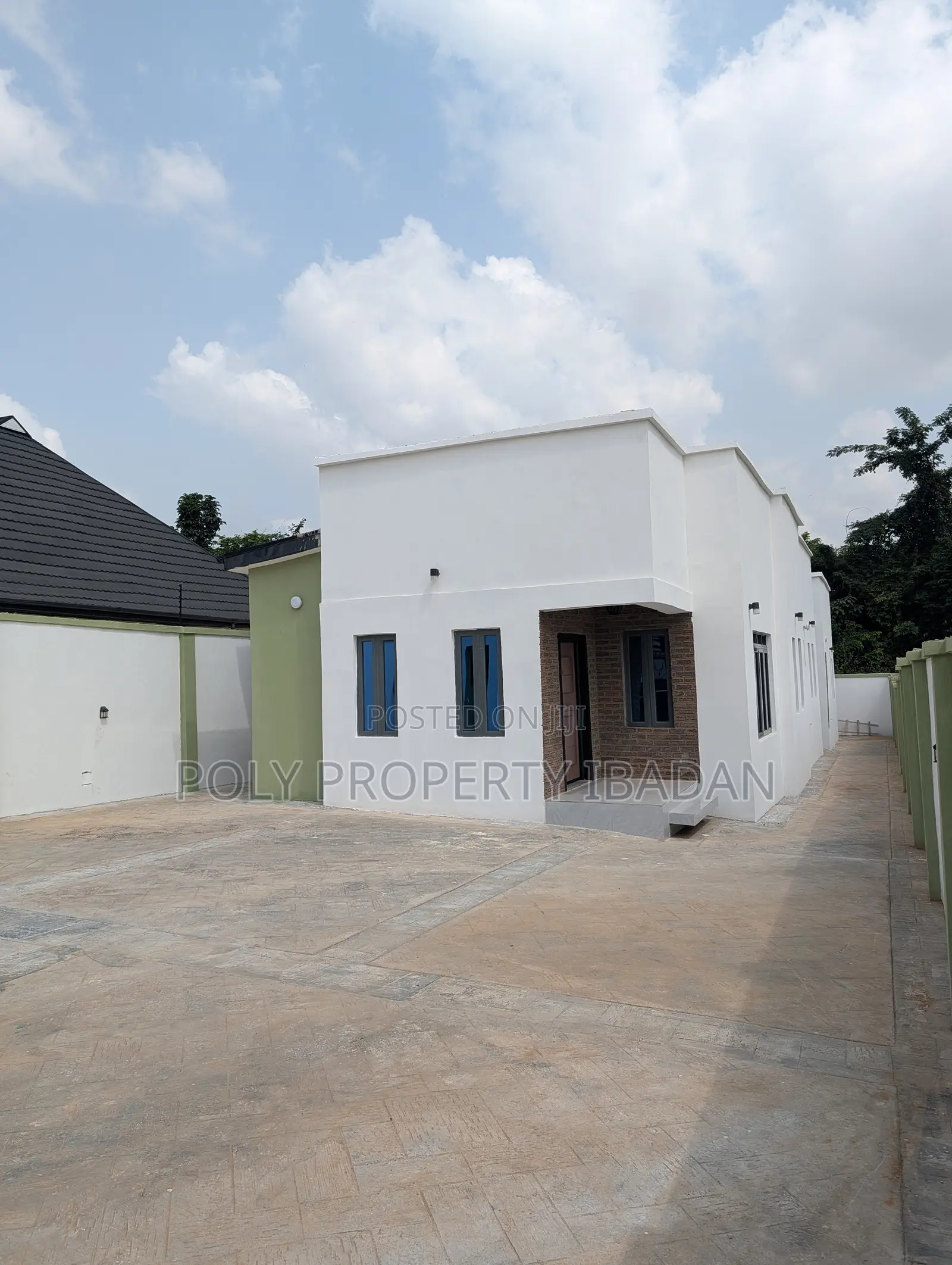 3bdrm Bungalow in Abdulsalam Estate, Ibadan for sale in Ibadan