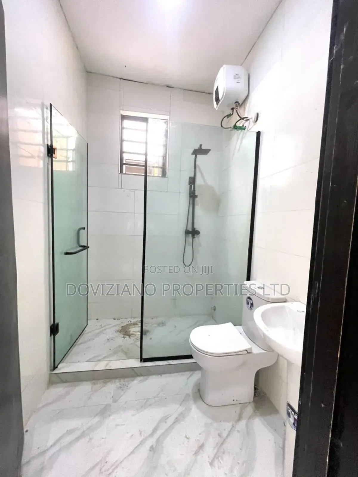 4bdrm Duplex in Ikota for sale in Ikota
