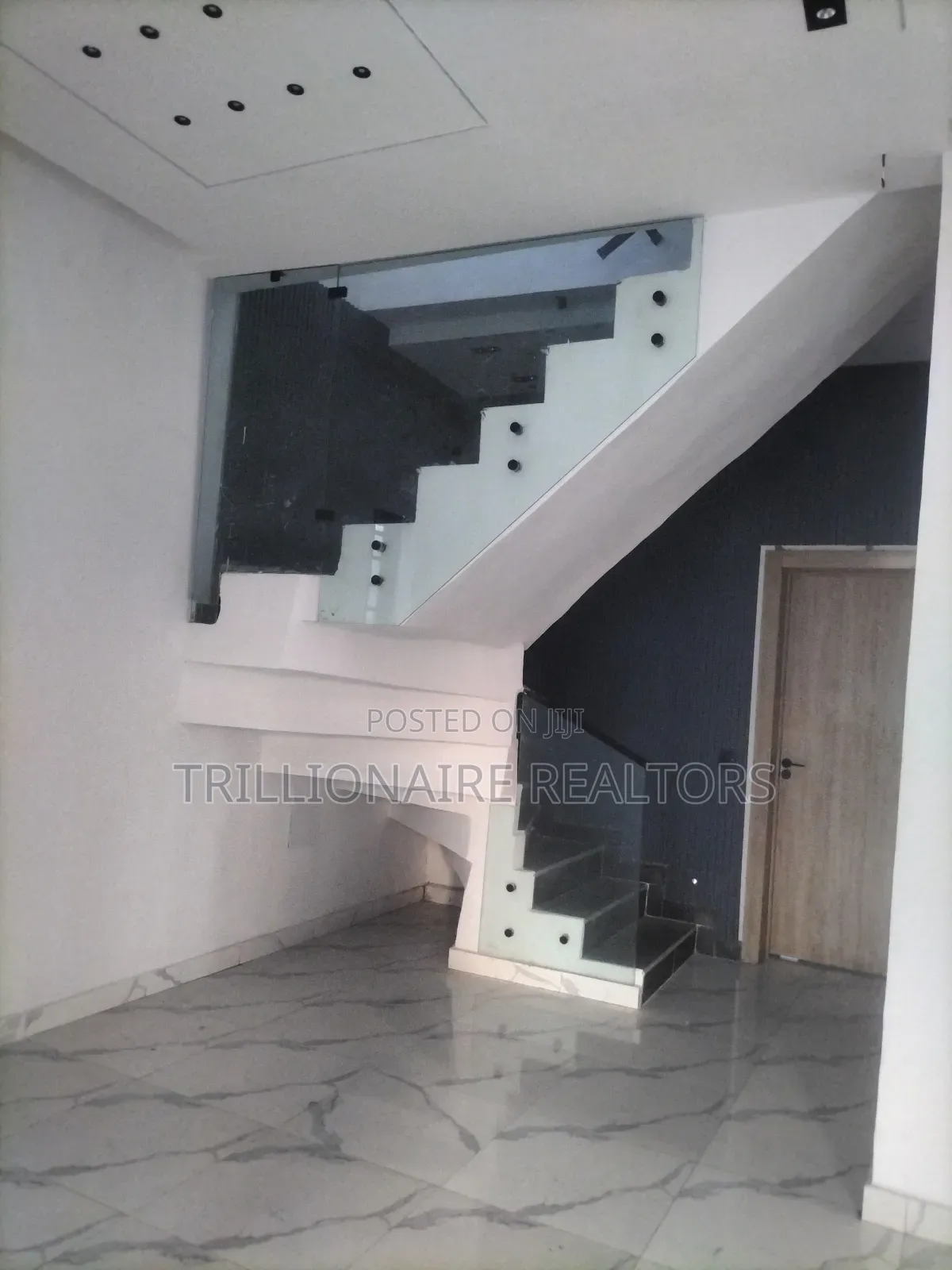5bdrm Duplex in Happy Land, Sangotedo for sale in Sangotedo